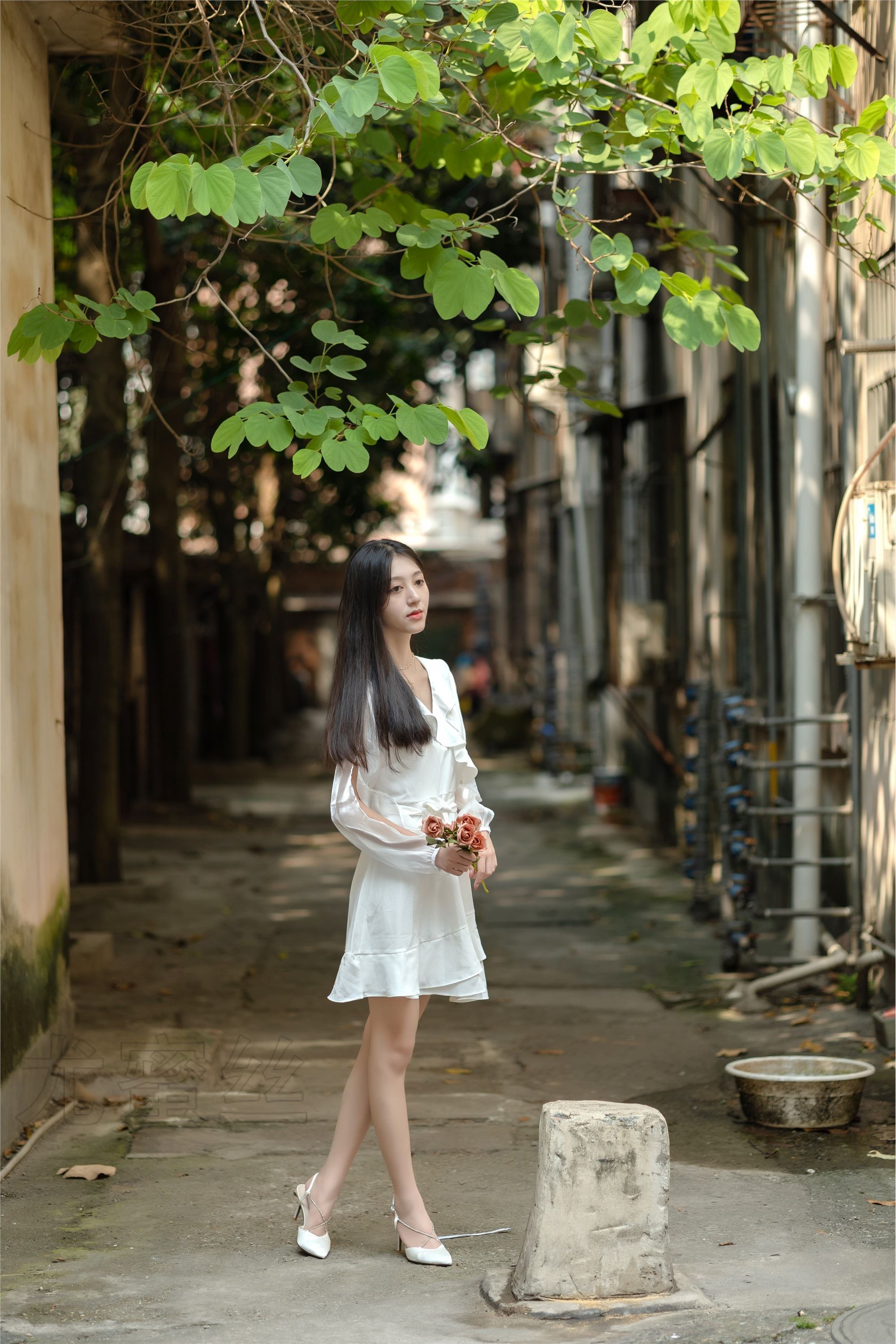 尤蜜丝期穿搭写真期N第060-秀人网