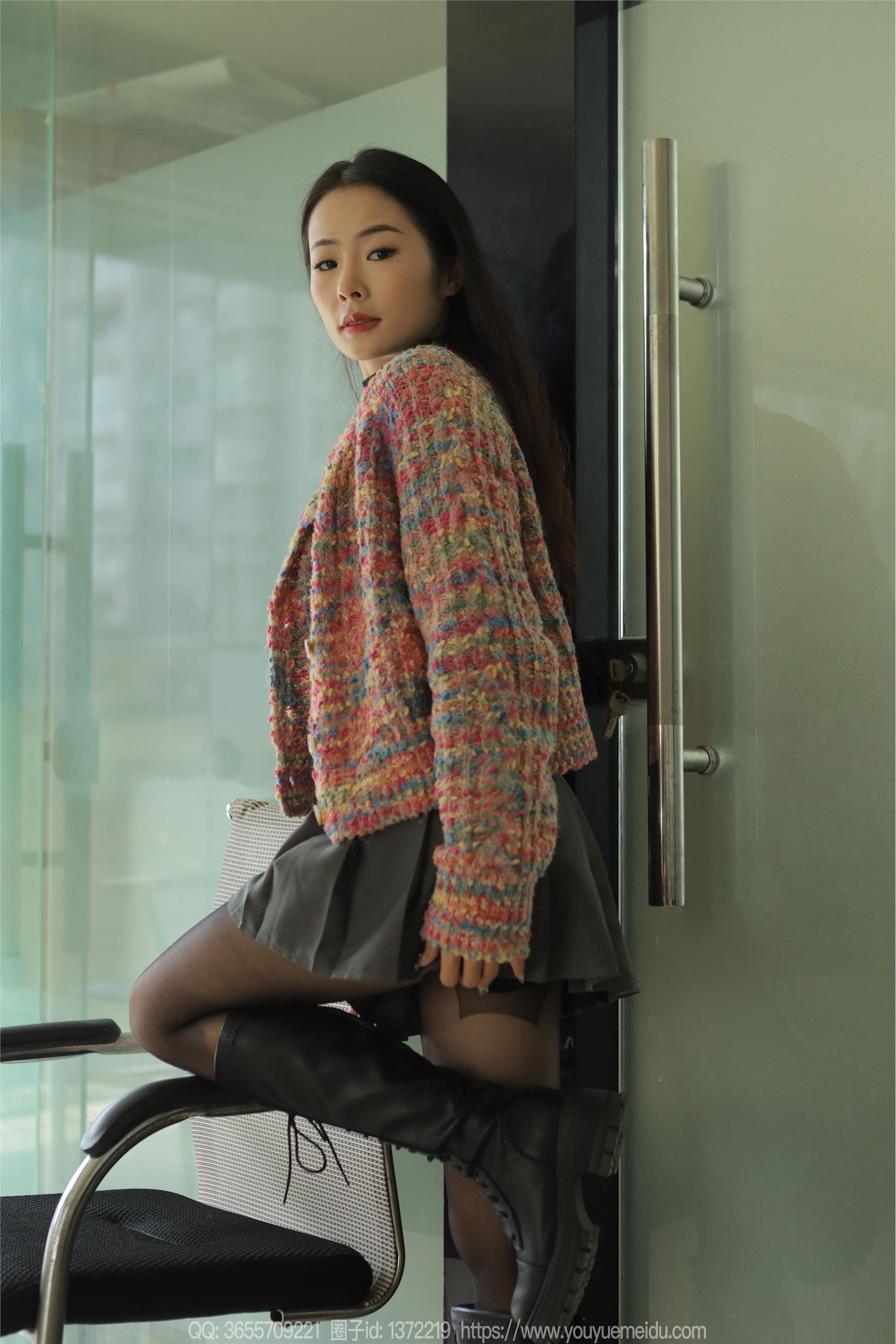 图片[8]-IESS异思趣向期期2024.02.02期丝享家期1654期小金《花衣服靴子》-秀人网