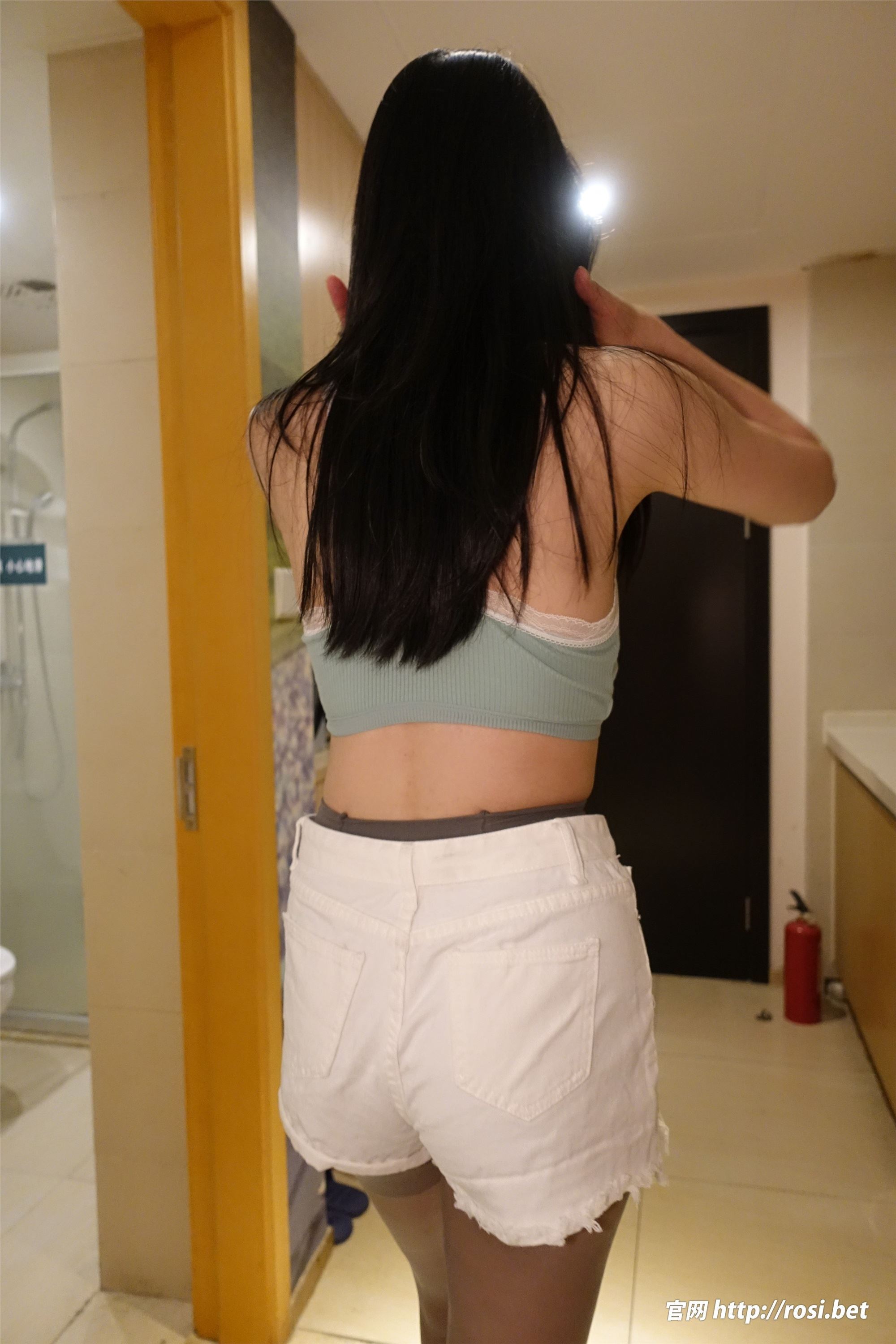 图片[2]-ROSI写真期2024.07.07期N第4598-秀人网