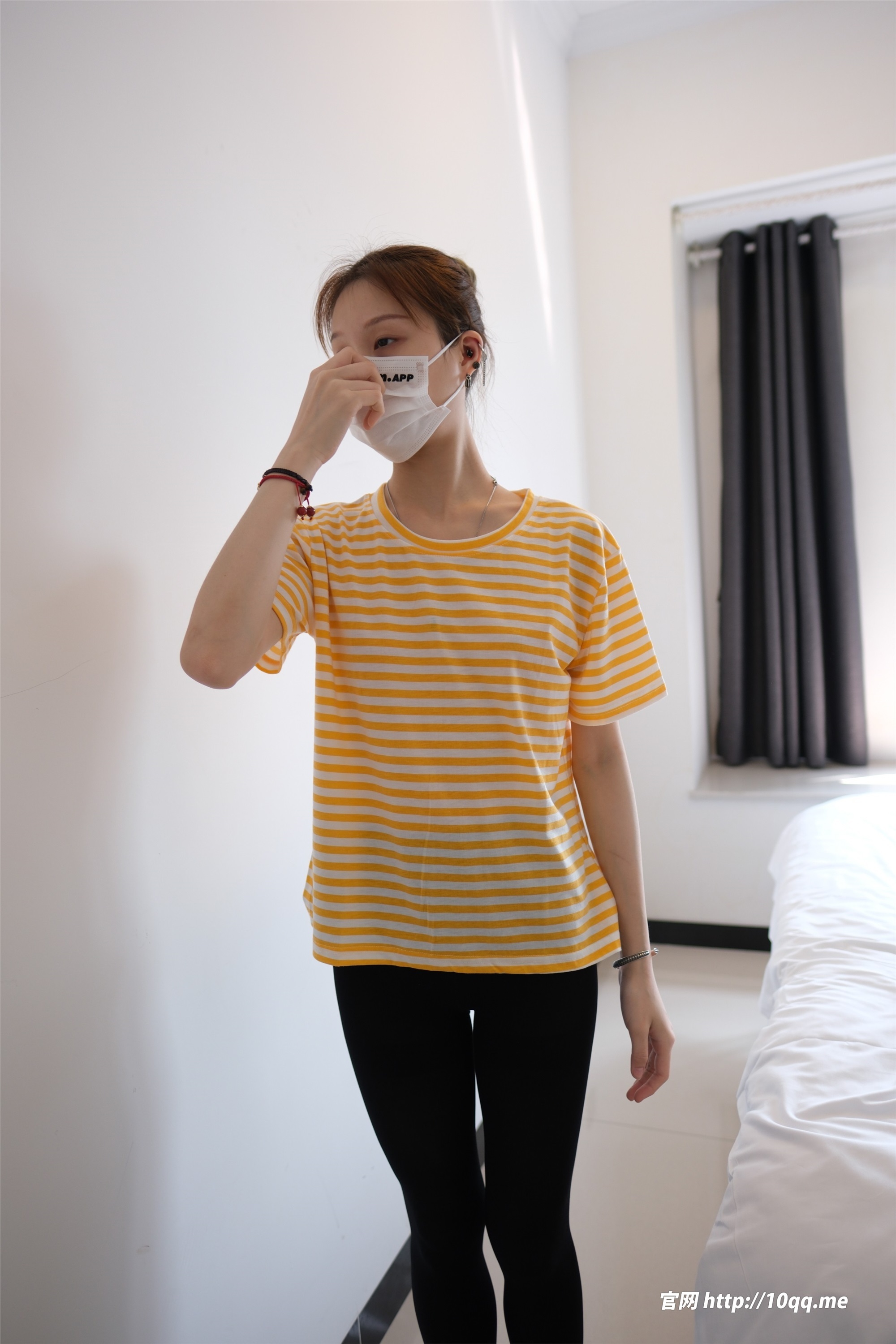 图片[2]-ROSI口罩系列期2024.07.01期N第2941-秀人网