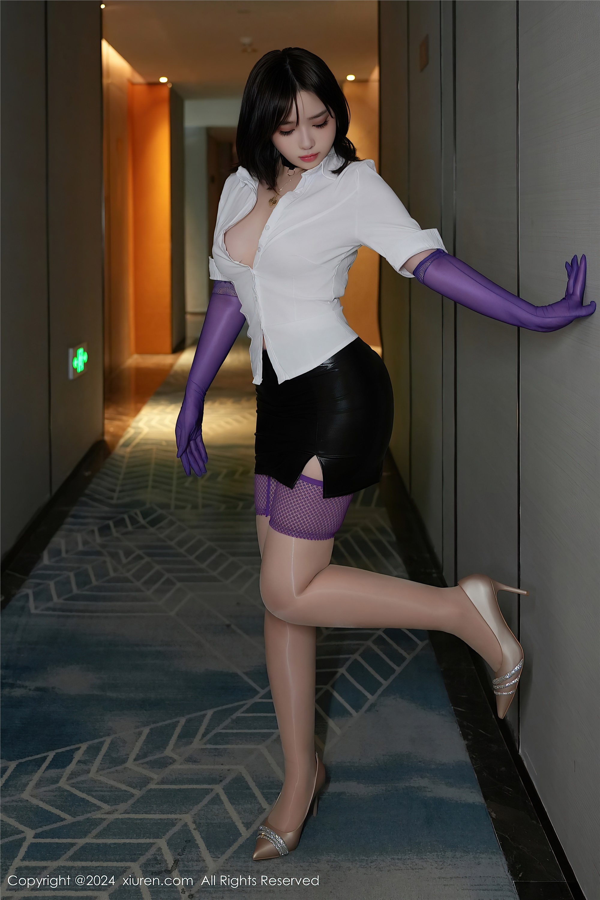 图片[2]-Xiuren秀人网期2024.06.03期N第8640期nana豆酱-套图网