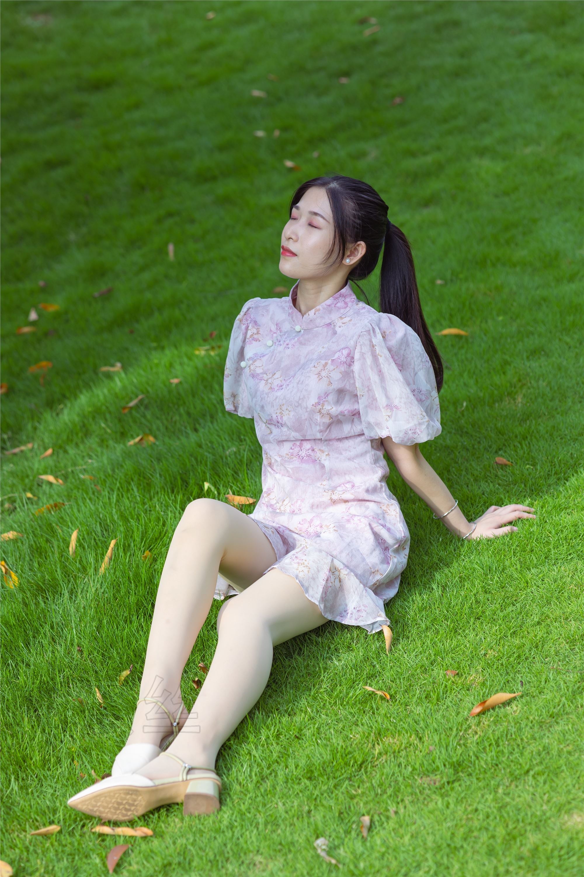 图片[5]-尤蜜丝期穿搭写真期N第065-秀人网