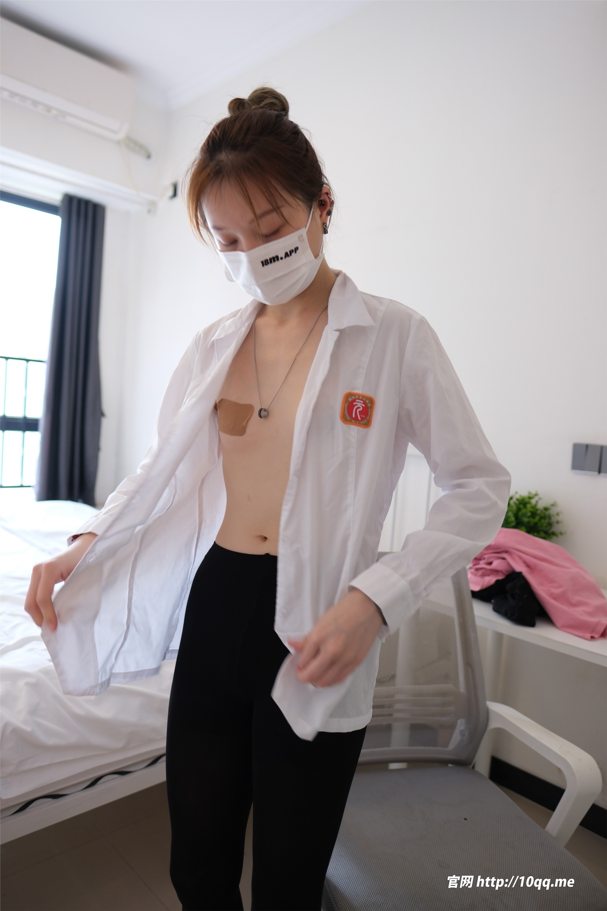 图片[4]-ROSI口罩系列期2024.07.16期N第2956-秀人网