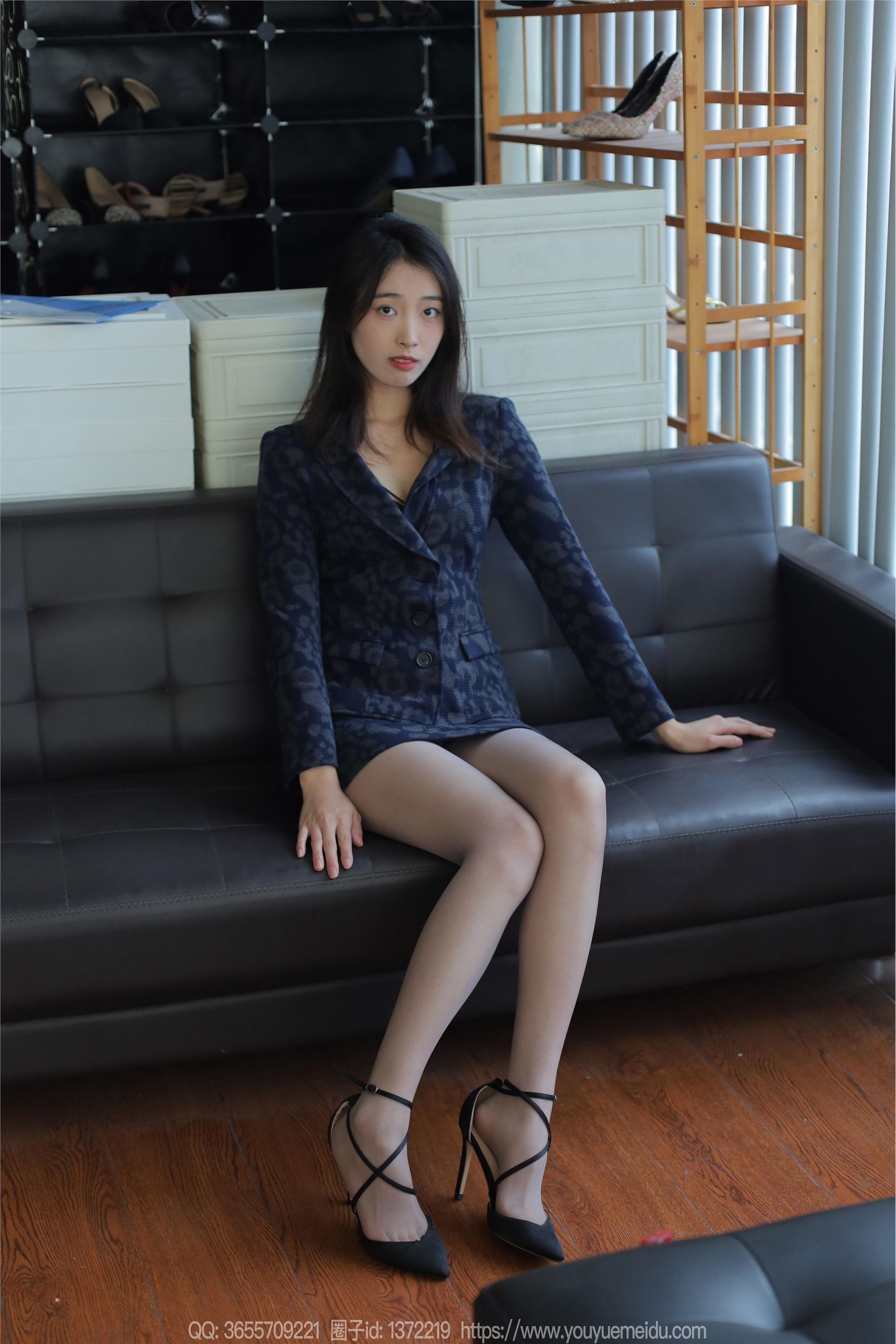 IESS异思趣向期期2024.02.12期丝享家期1662期小九《诱人灰色》-秀人网