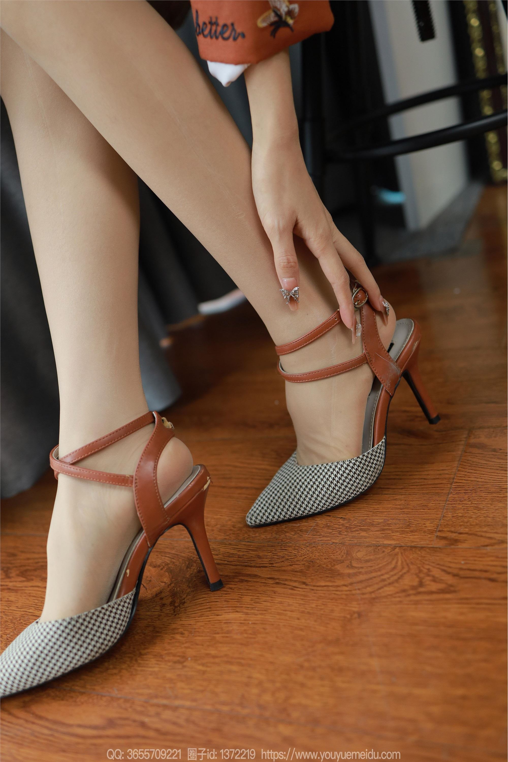 图片[9]-IESS异思趣向期期2024.02.13期丝享家期1663期美子《闪亮美甲》-秀人网