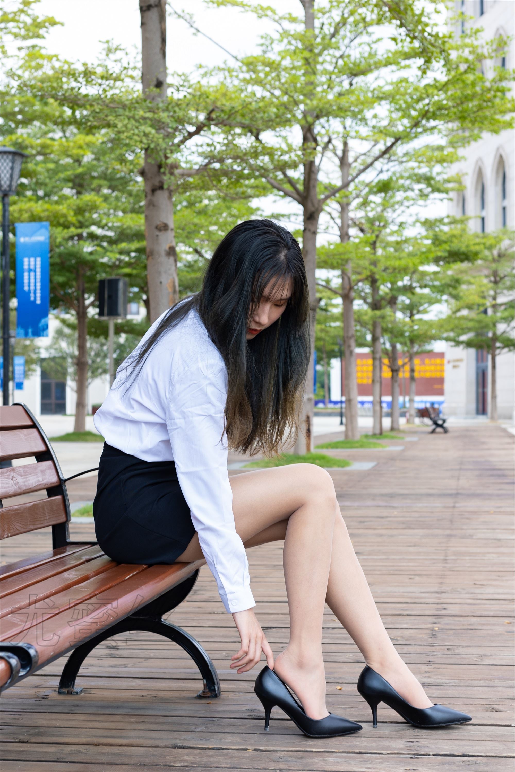 图片[7]-尤蜜丝期穿搭写真期N第072-秀人网