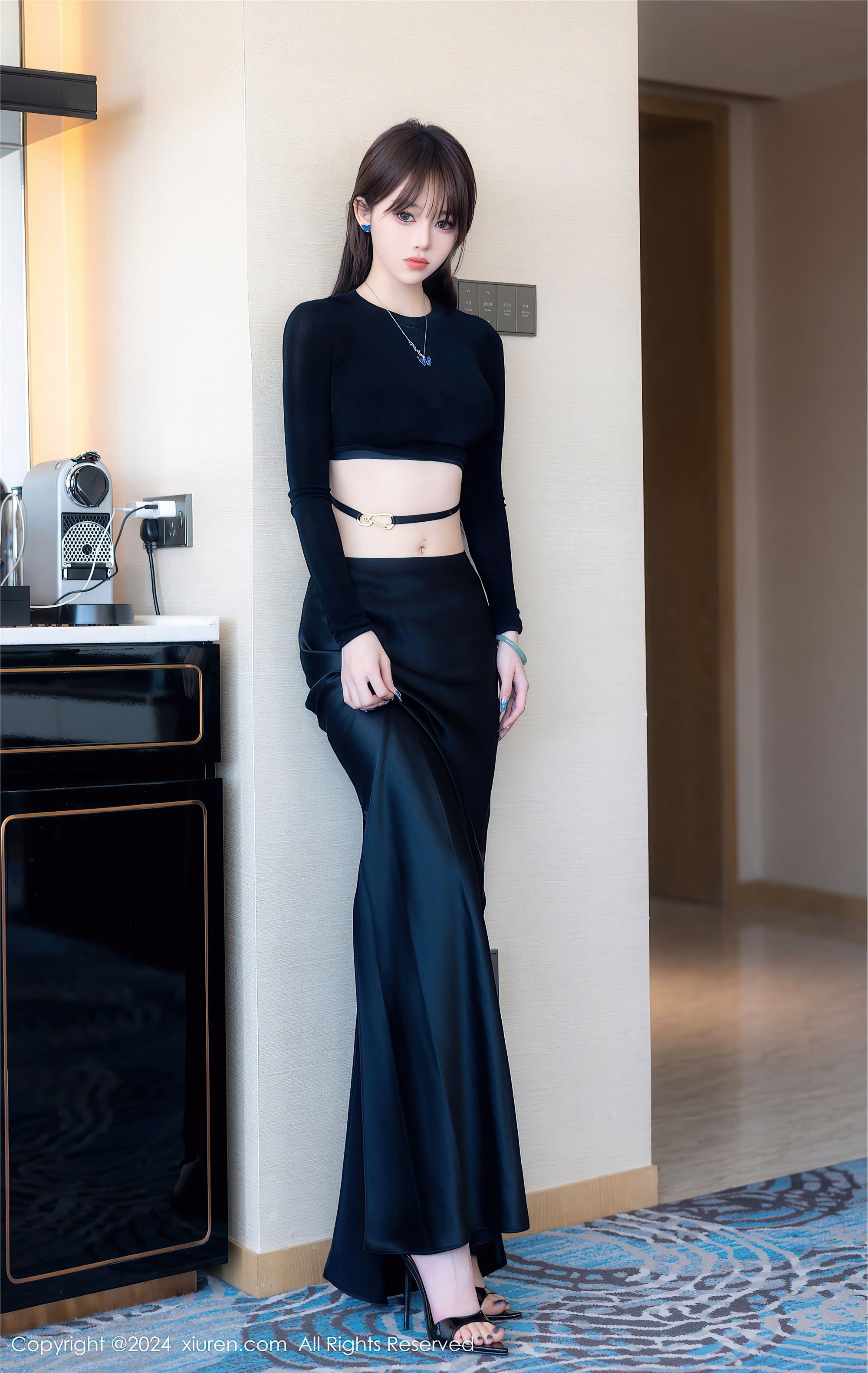 图片[3]-Xiuren秀人网期2024.06.06期N第8661期奶瓶-秀人网