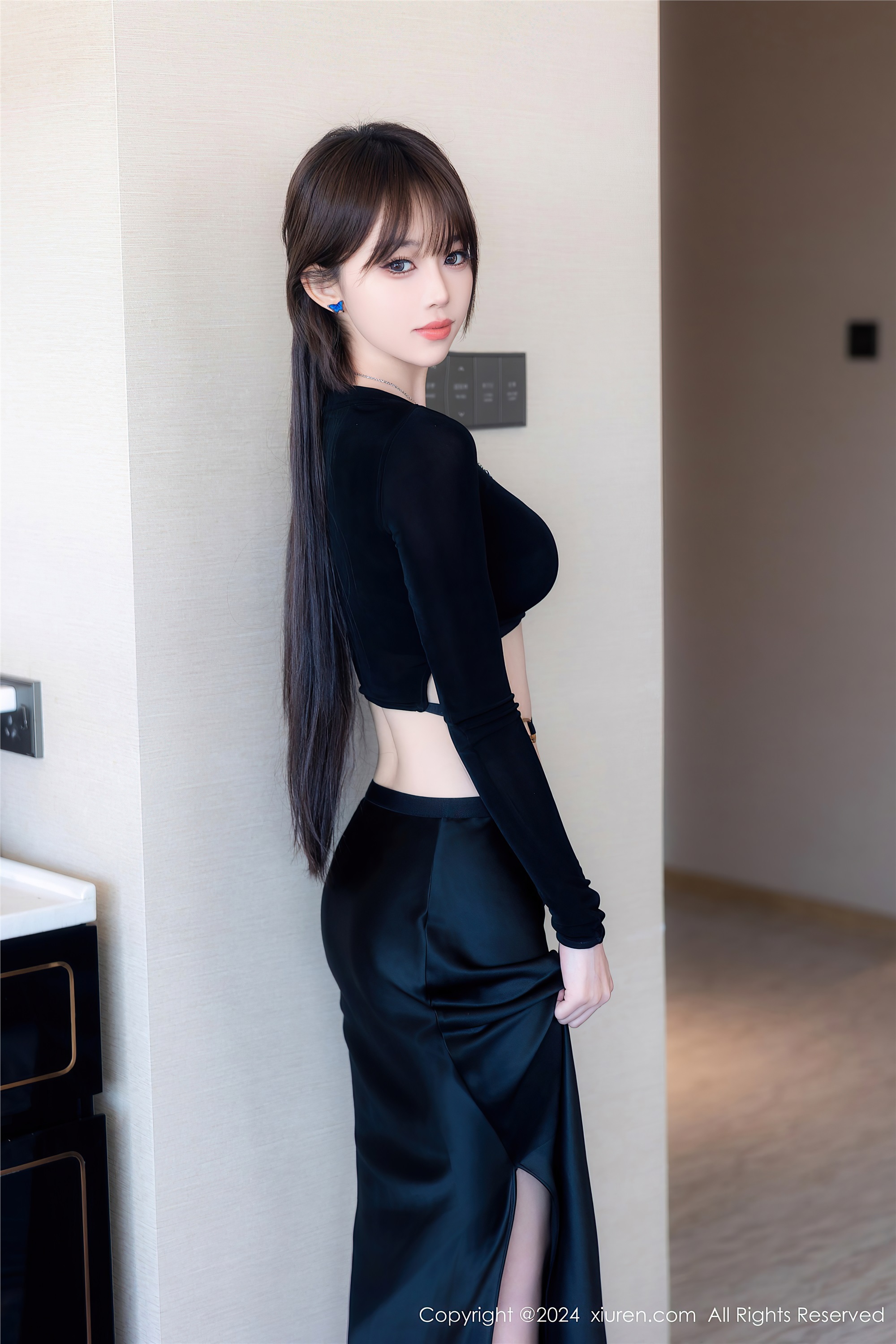 图片[4]-Xiuren秀人网期2024.06.06期N第8661期奶瓶-秀人网