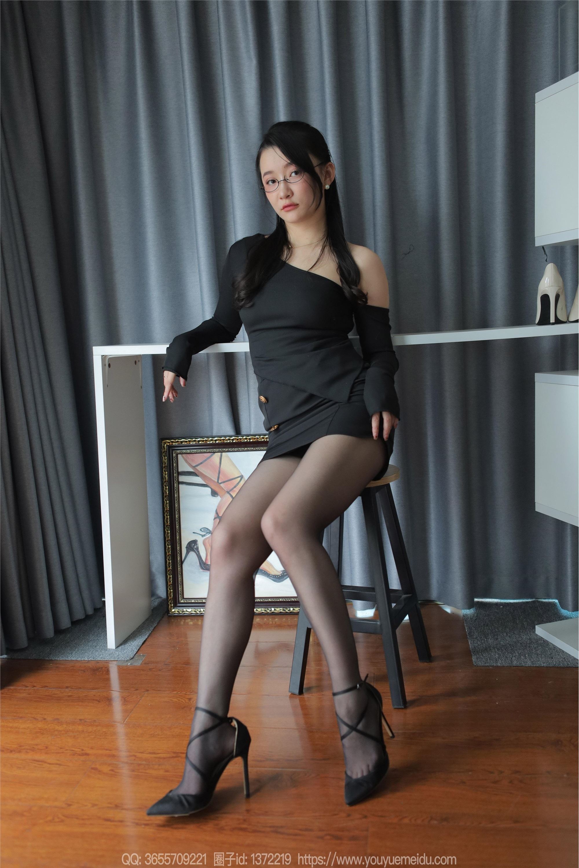 图片[5]-IESS异思趣向期期2024.02.18期丝享家期1667期秋秋《丰腴之美》-套图网