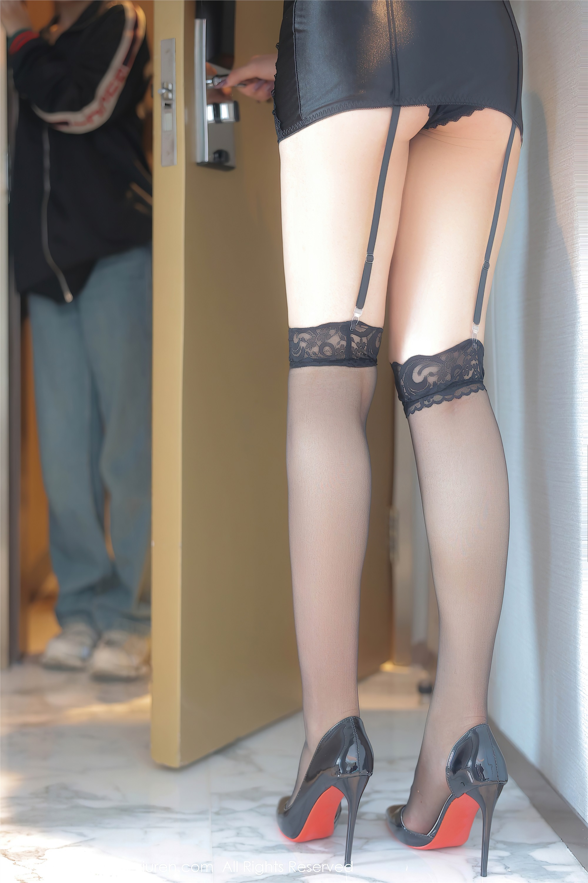 图片[3]-Xiuren秀人网期2024.06.07期N第8668期模特合集-秀人网