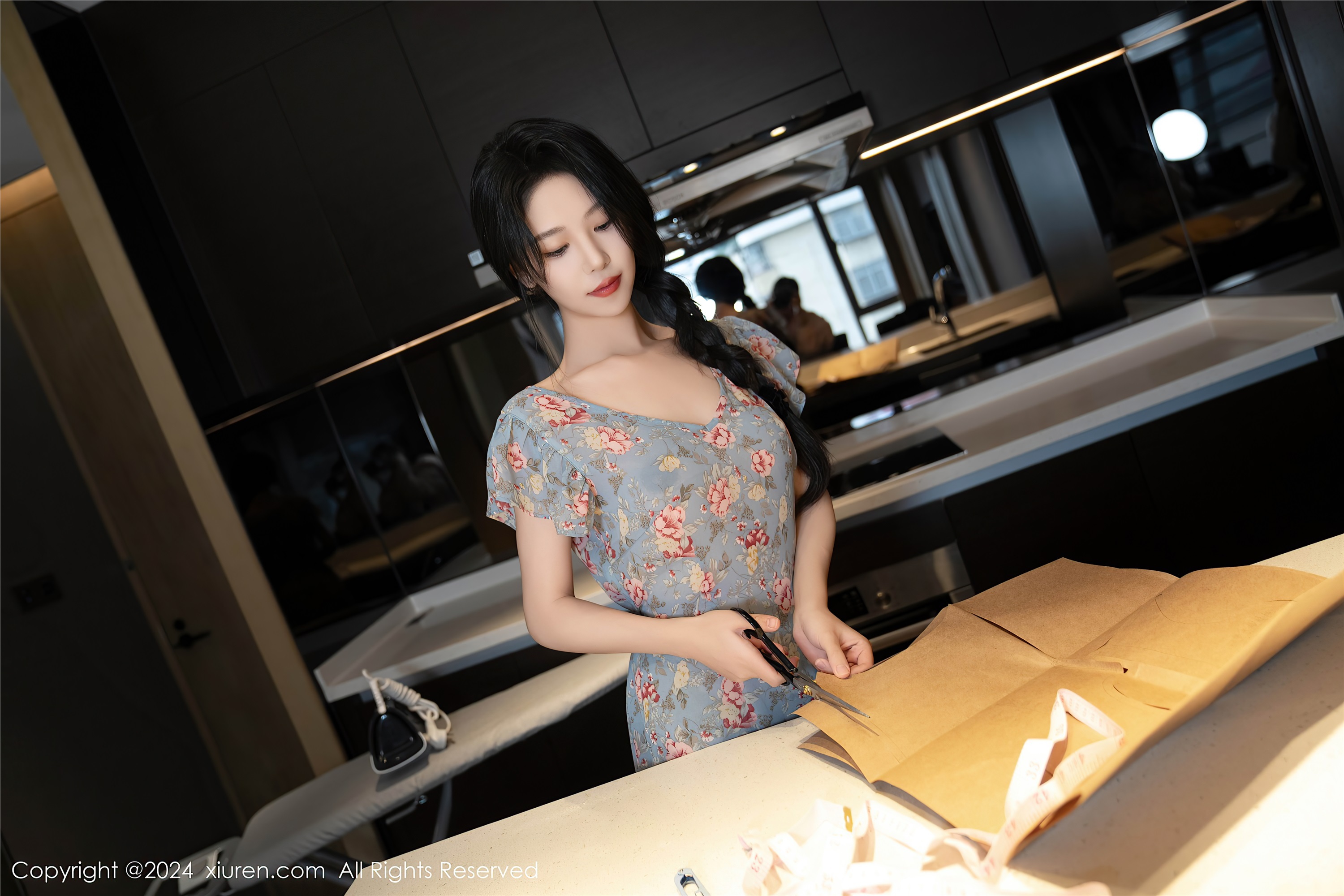 图片[2]-Xiuren秀人网期2024.06.14期N第8704期利世-秀人网