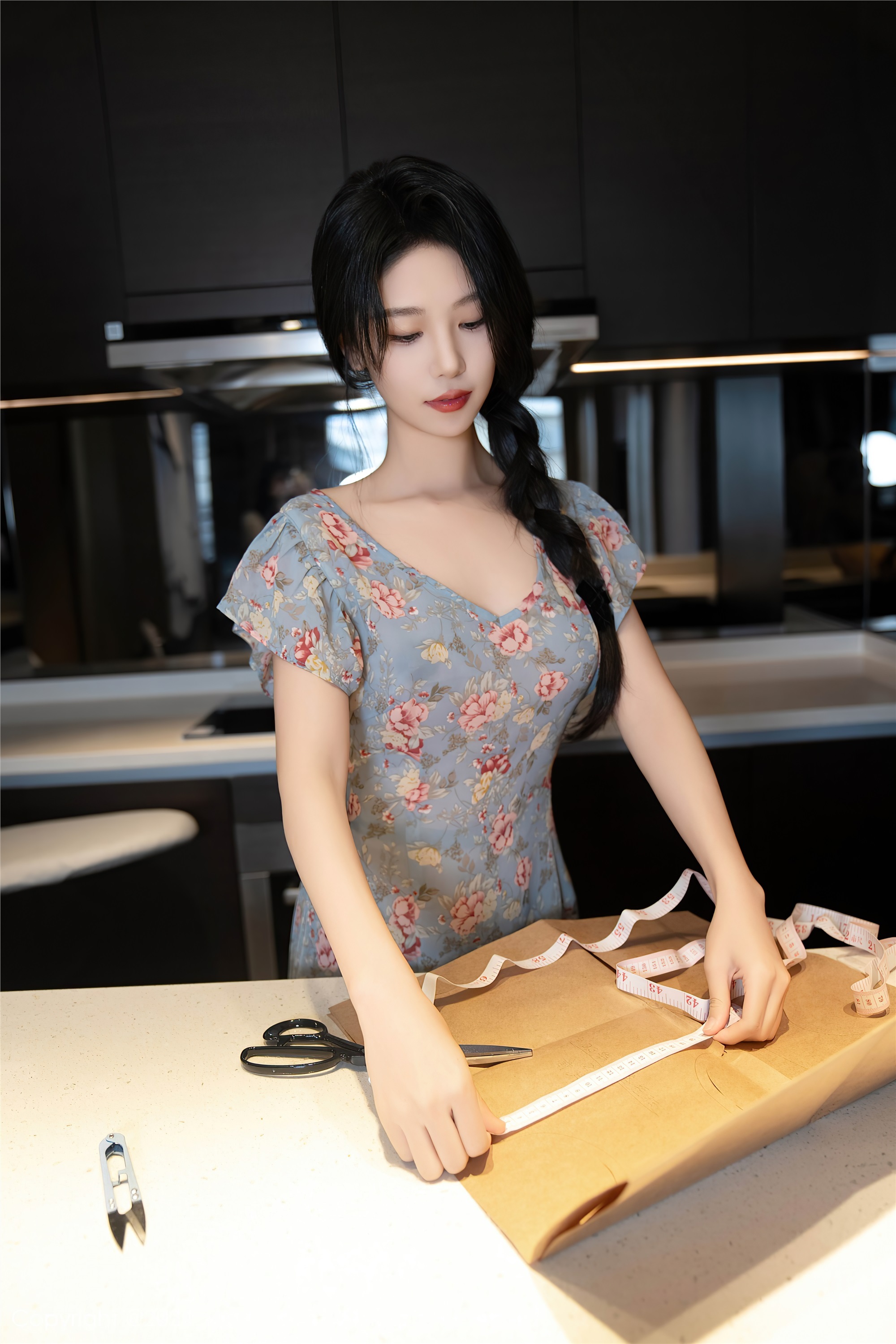 图片[4]-Xiuren秀人网期2024.06.14期N第8704期利世-秀人网