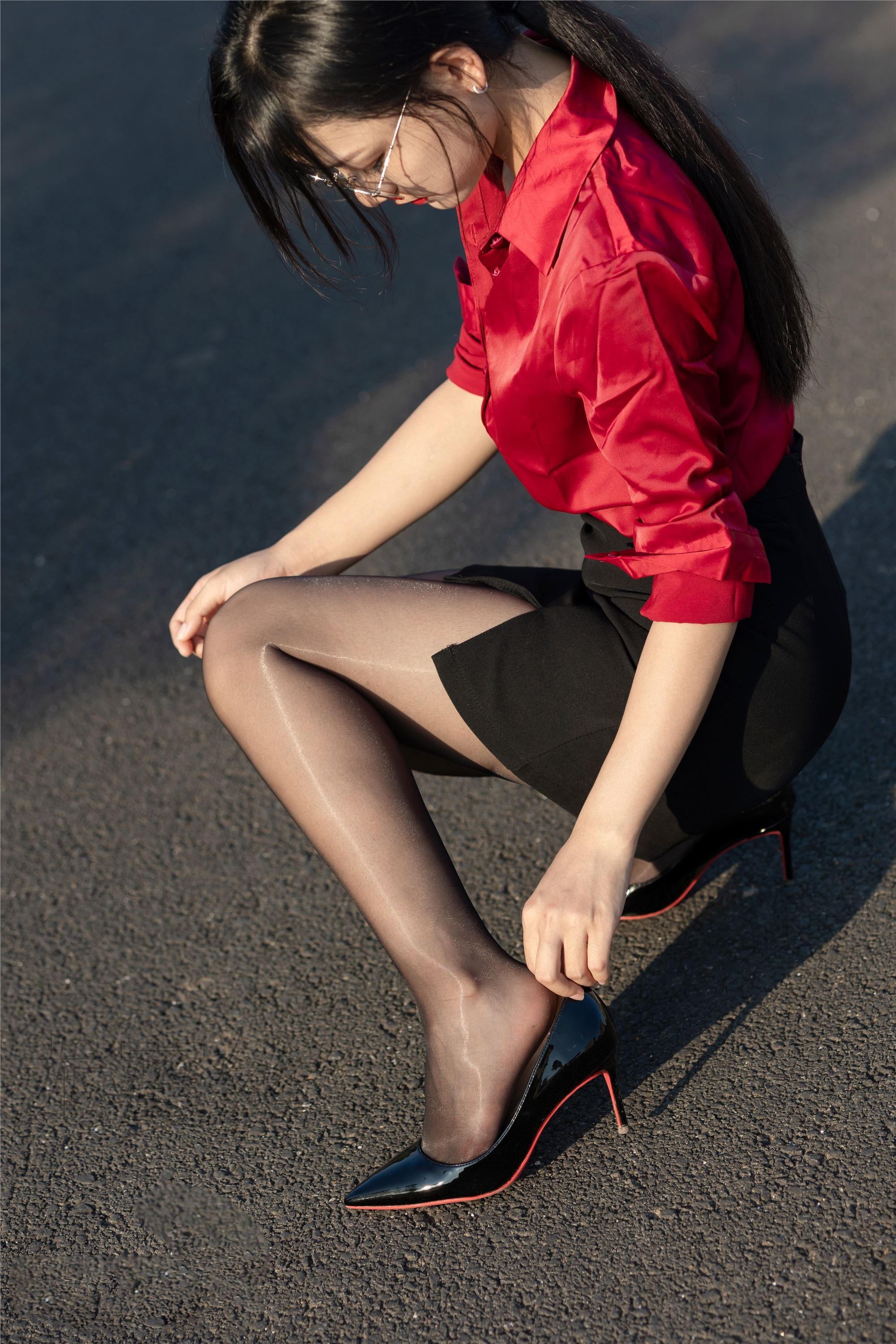 尤蜜丝期穿搭写真期N第080-秀人网