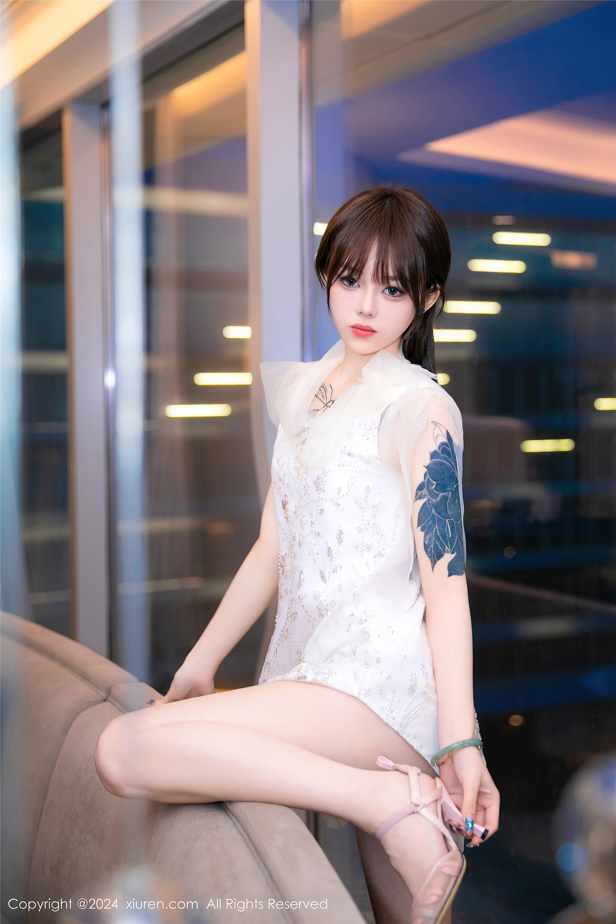 图片[6]-Xiuren秀人网期2024.06.13期N第8696期奶瓶-套图网