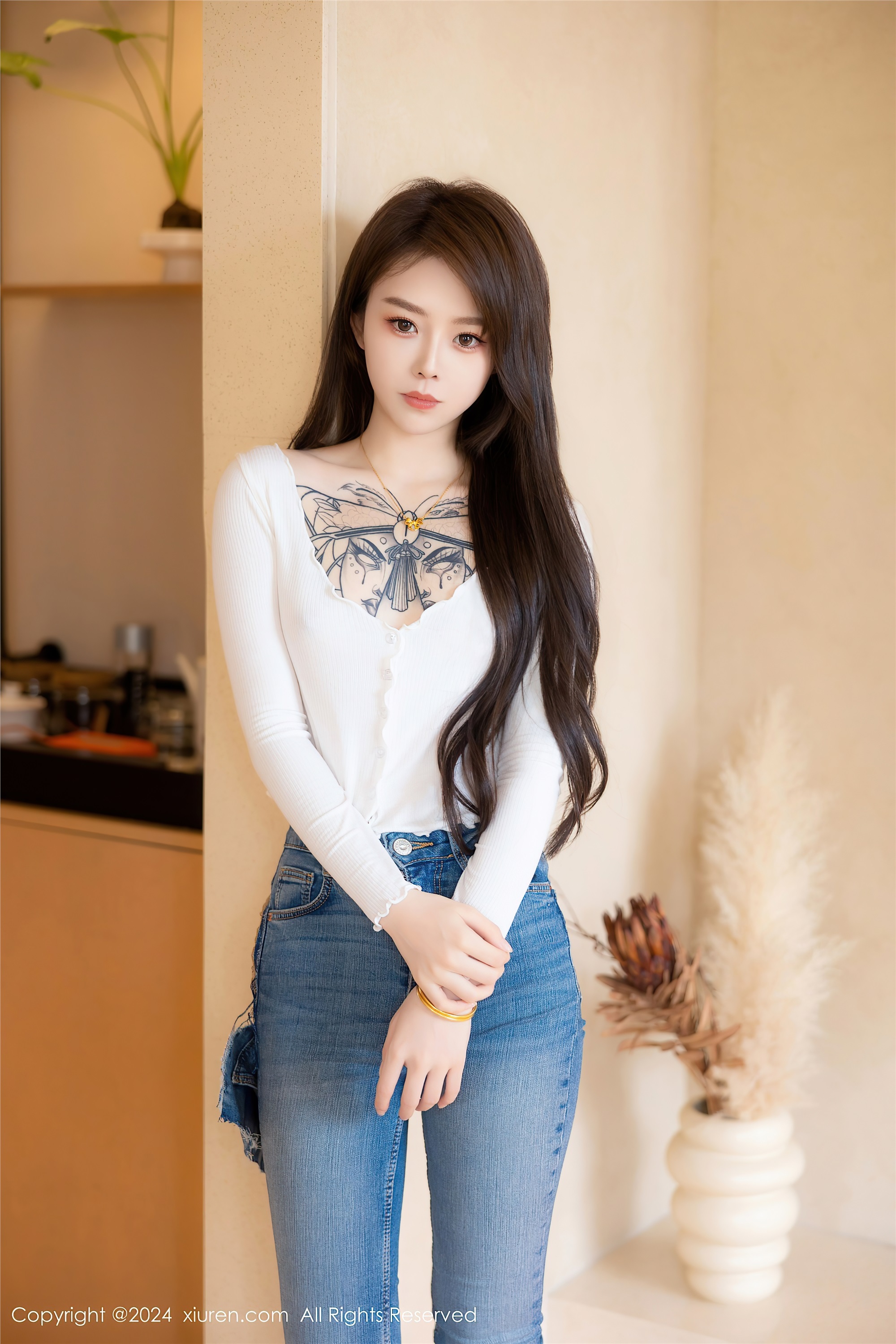 Xiuren秀人网期2024.06.21期N第8740期奶瓶-秀人网