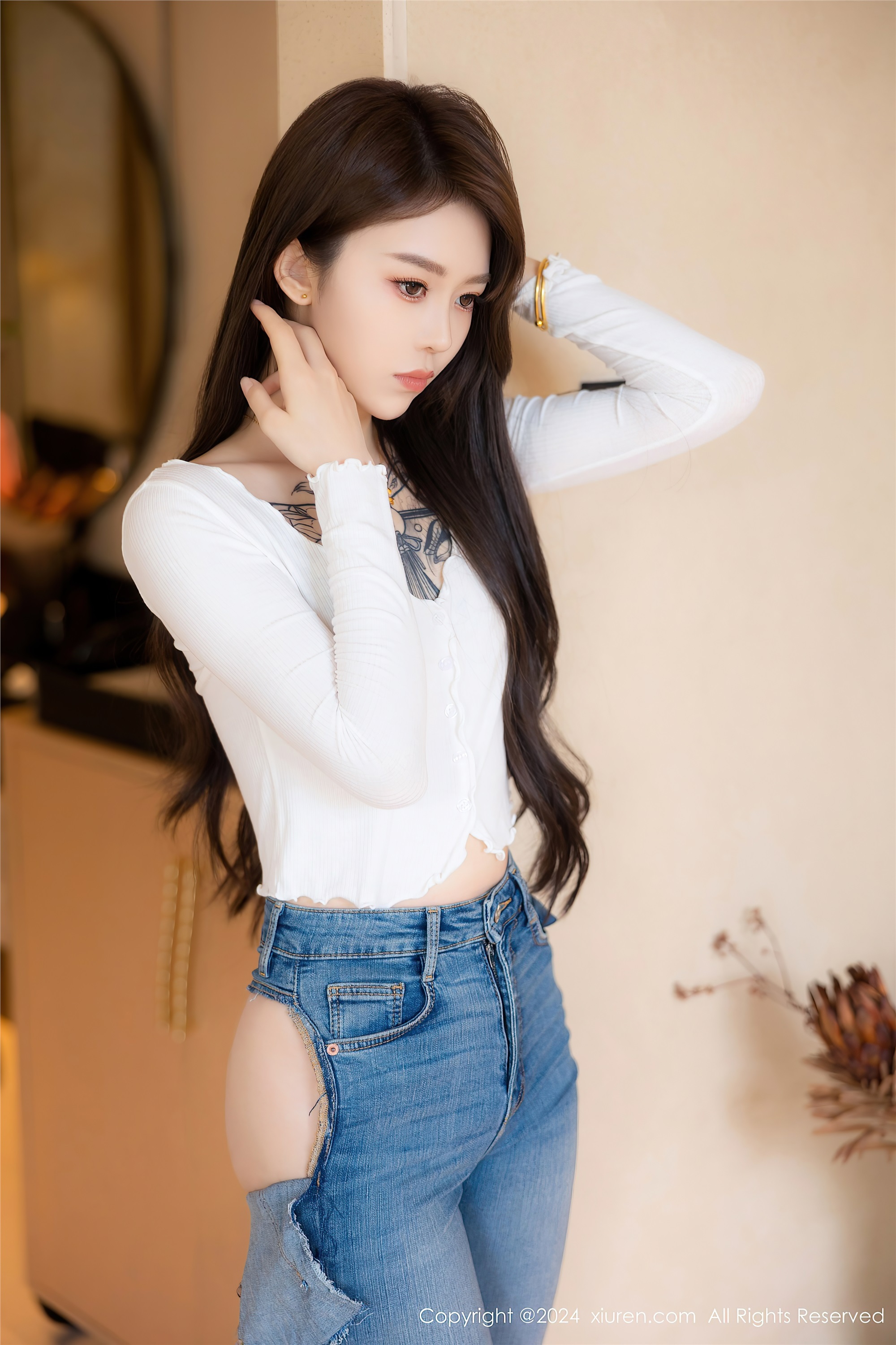 图片[4]-Xiuren秀人网期2024.06.21期N第8740期奶瓶-秀人网