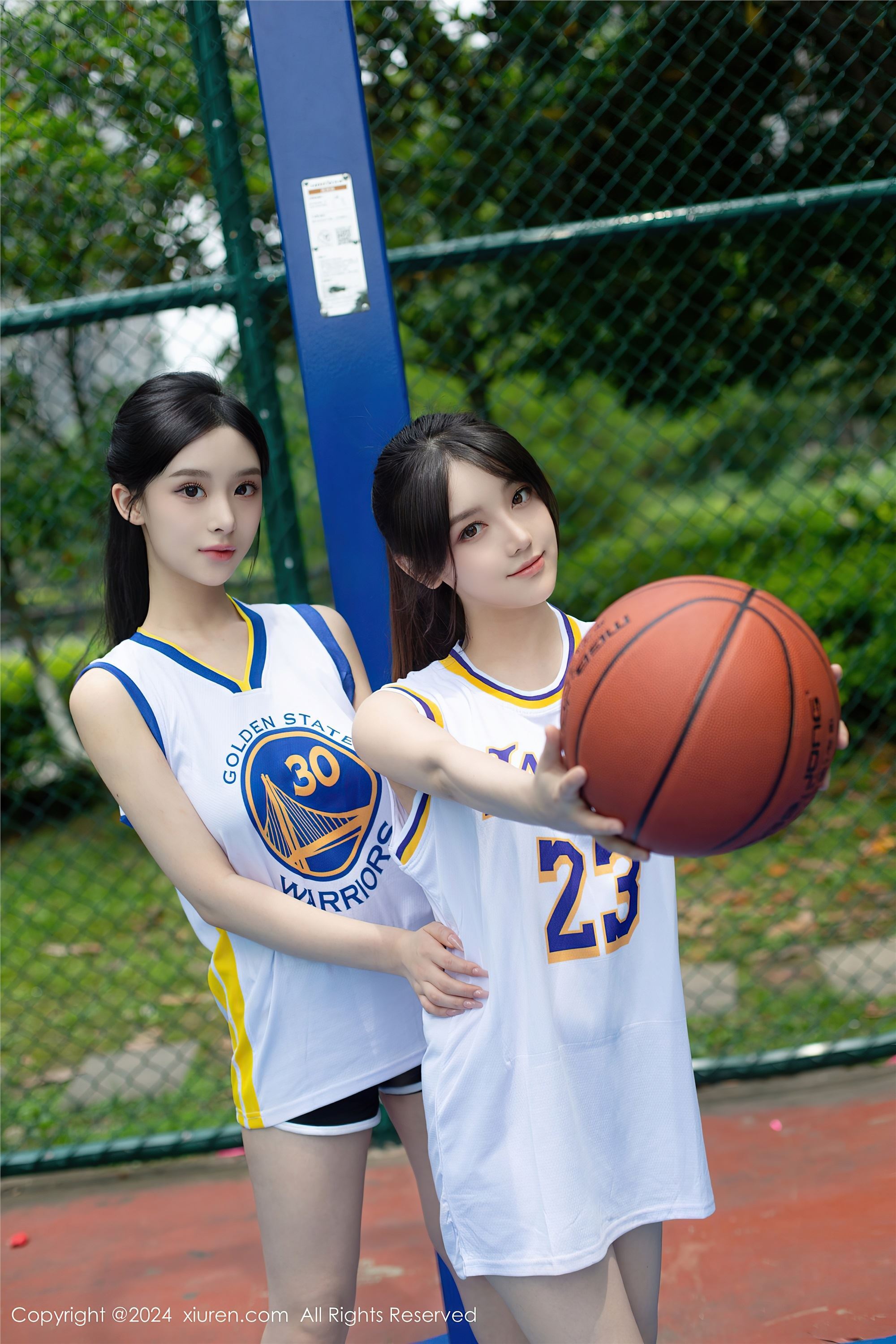 图片[8]-Xiuren秀人网期2024.06.21期N第8744期豆瓣酱-套图网