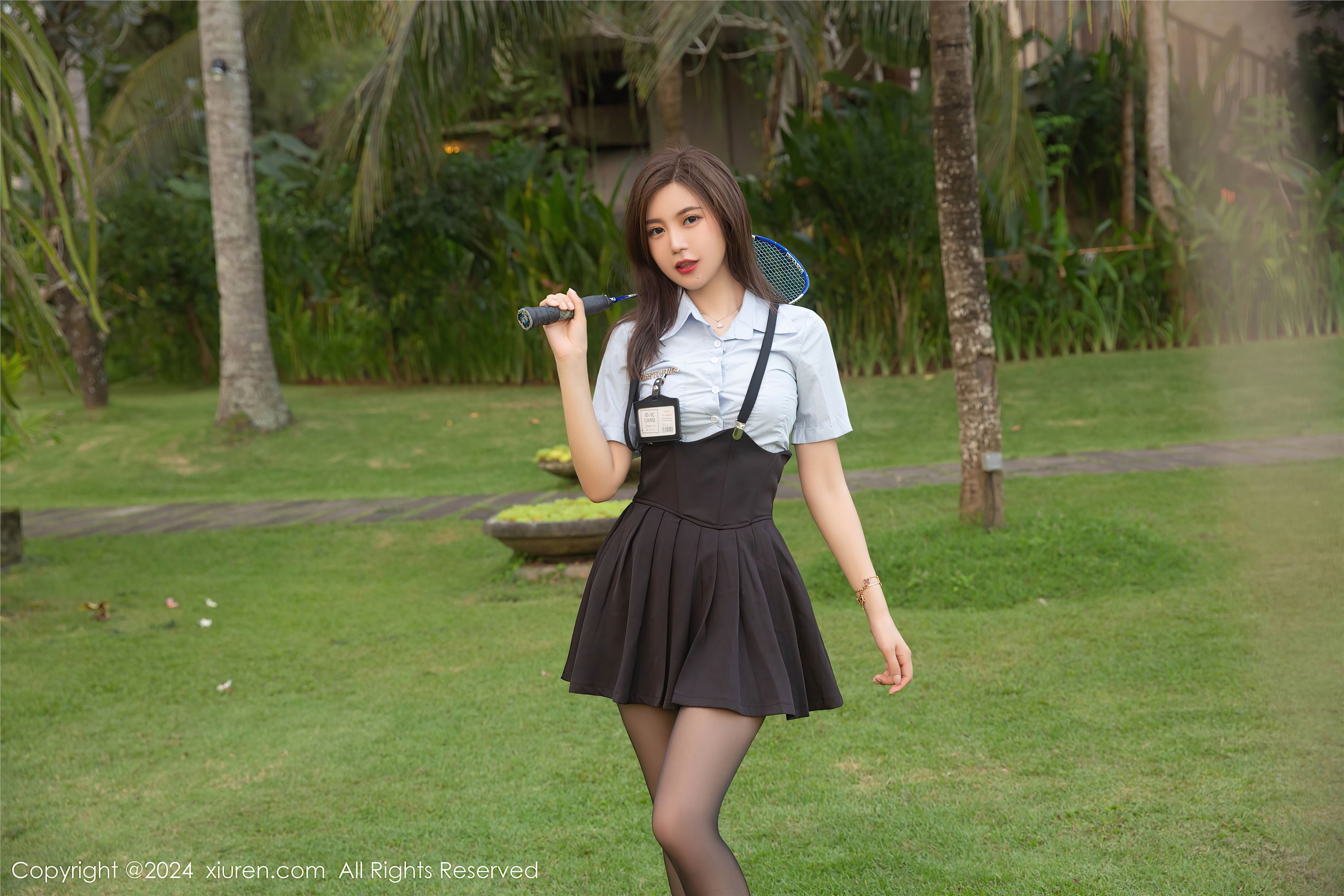 Xiuren秀人网期2024.06.25期N第8752期绮里嘉ula-秀人网