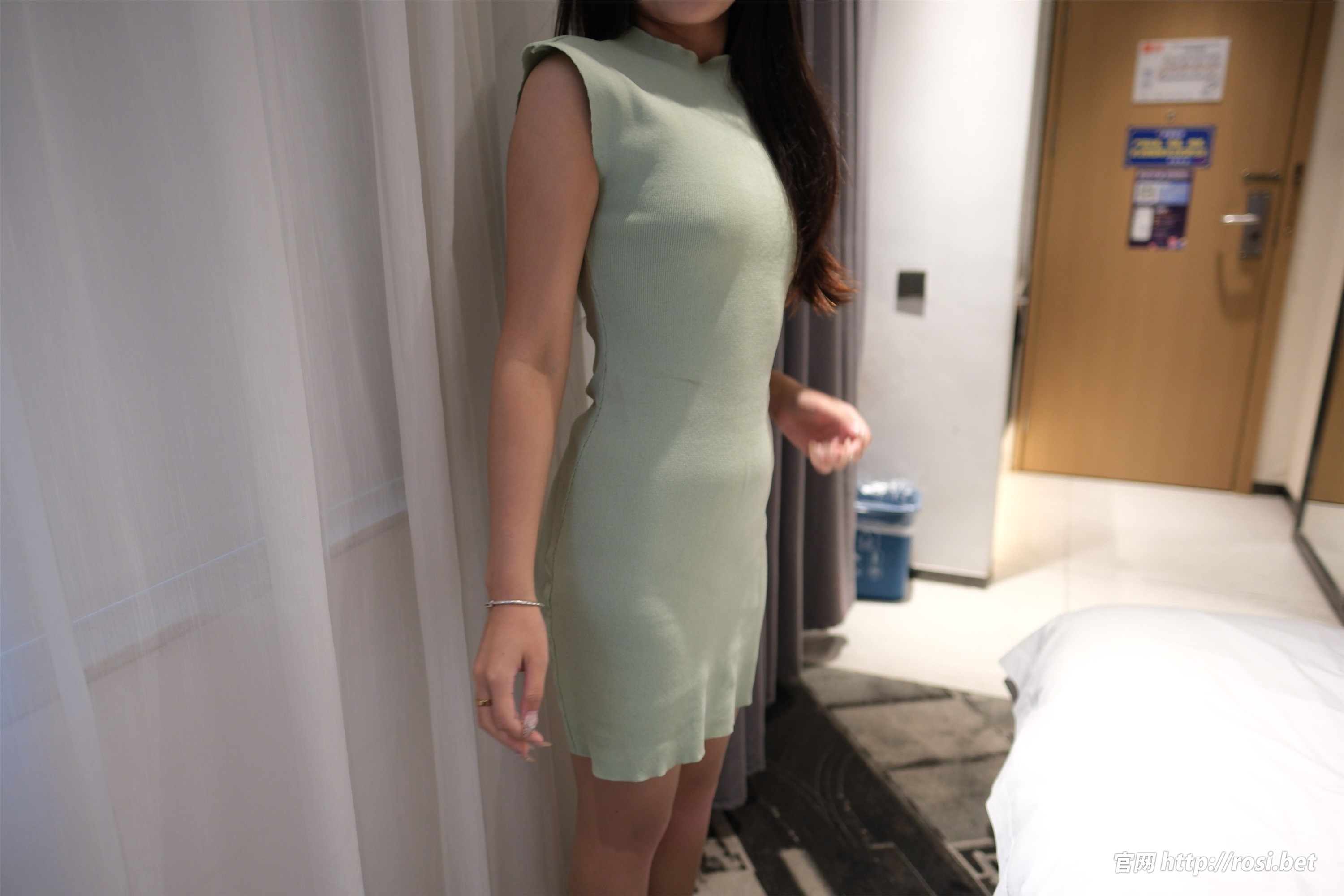 ROSI写真期2024.08.06期N第4628-秀人网