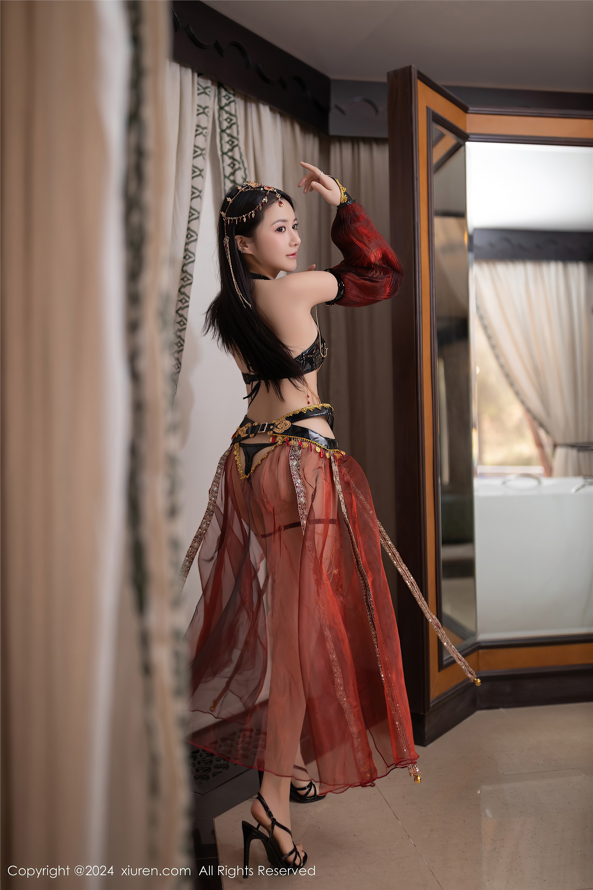 图片[4]-Xiuren秀人网期2024.06.28期N第8778期鱼子酱Fish-秀人网