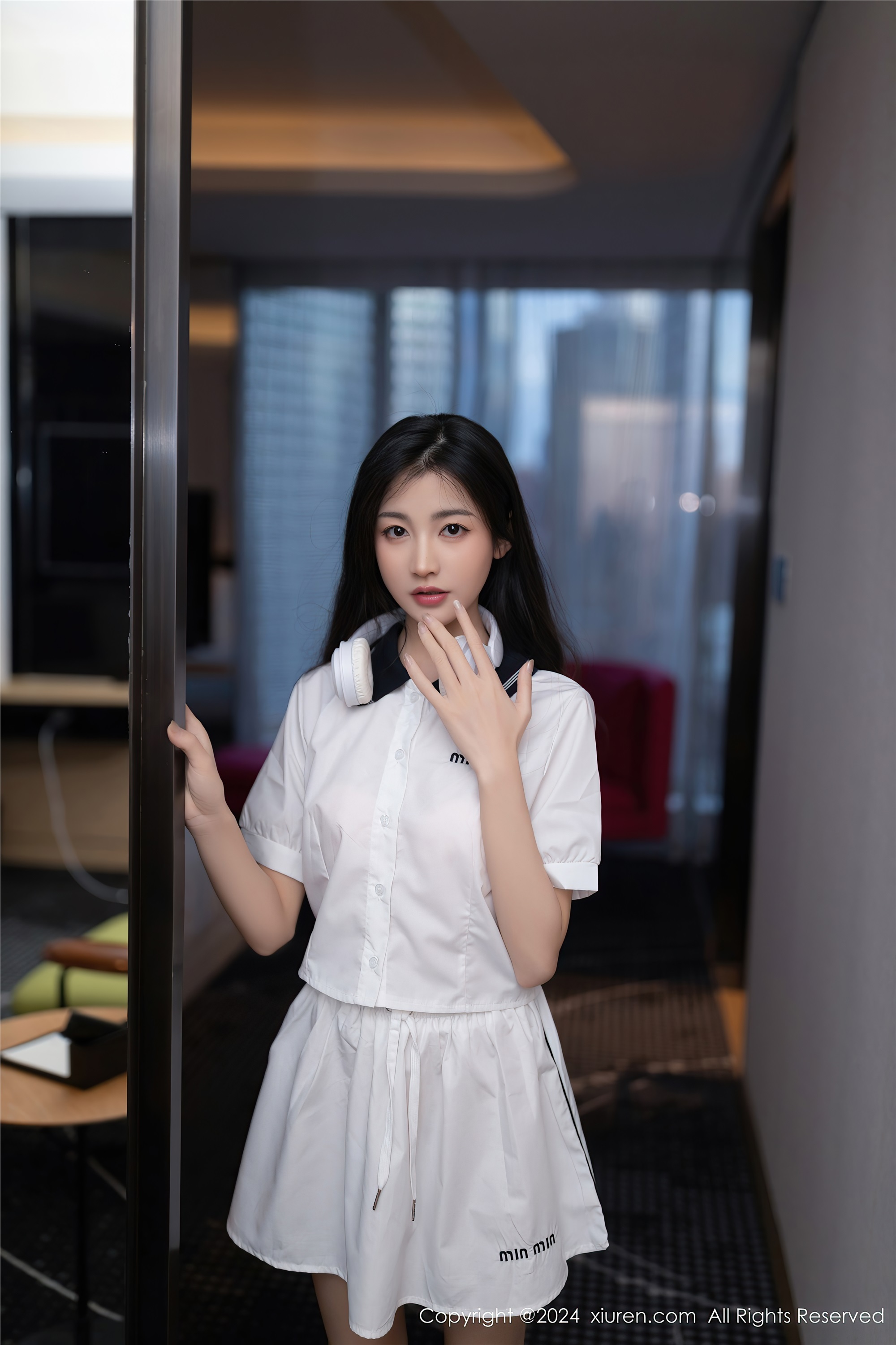 图片[5]-Xiuren秀人网期2024.07.02期N第8793期鱼尾fish-套图网