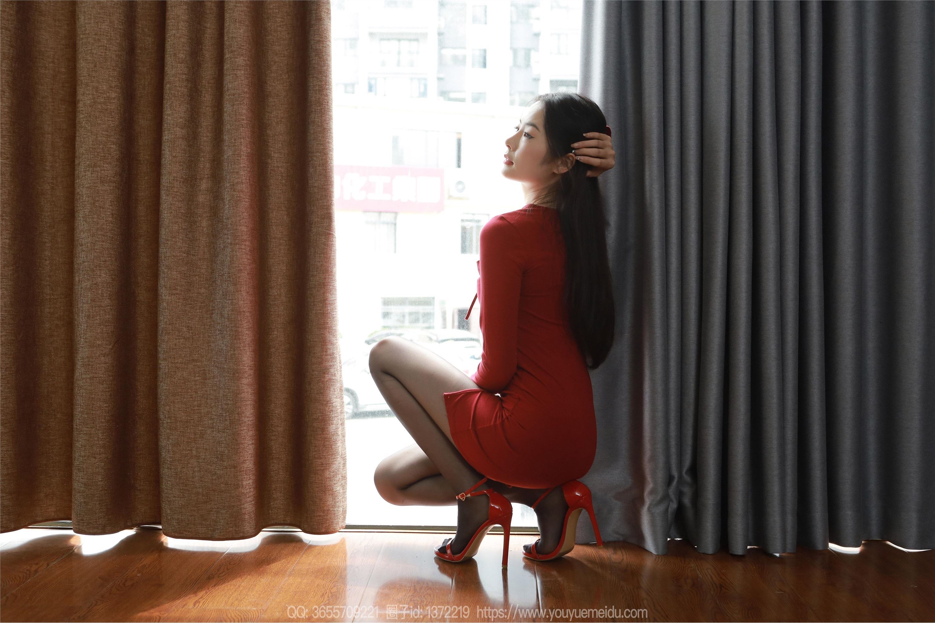 图片[2]-IESS异思趣向期期2024.03.22期丝享家期1696期小金《红裙佳人》-套图网