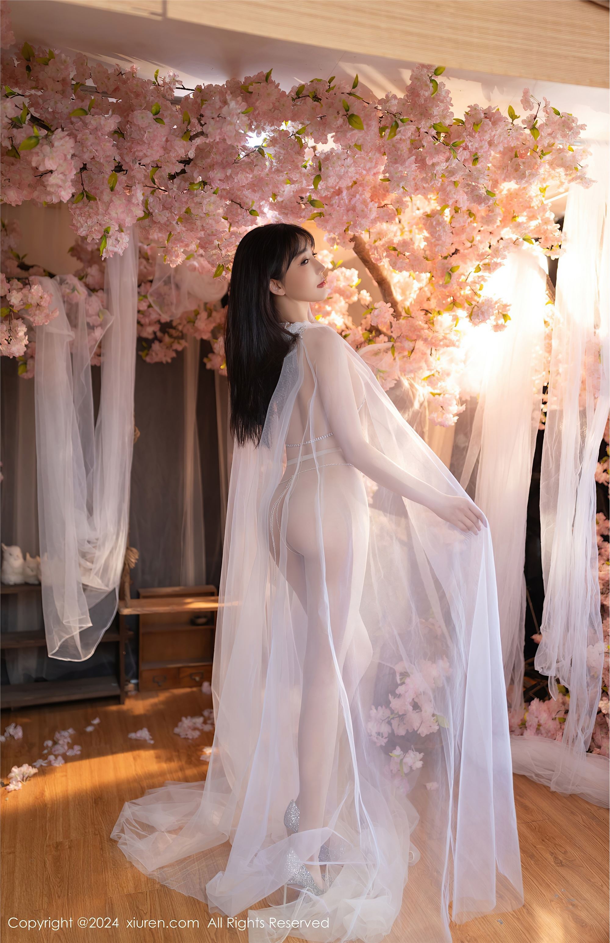 图片[2]-Xiuren秀人网期2024.07.04期N第8807期陆萱萱-秀人网