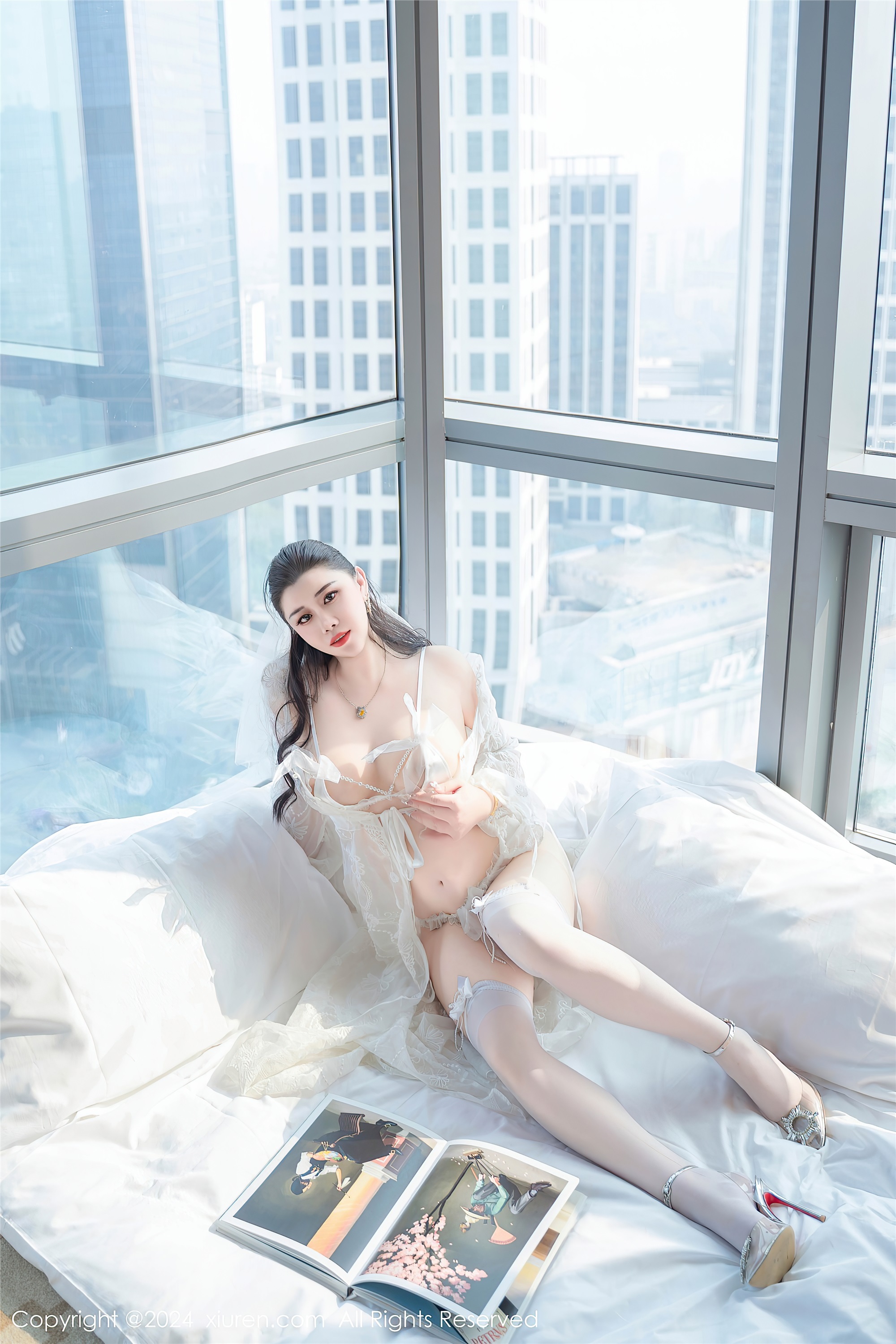 图片[5]-Xiuren秀人网期2024.07.10期N第8837期王婉悠Queen-秀人网