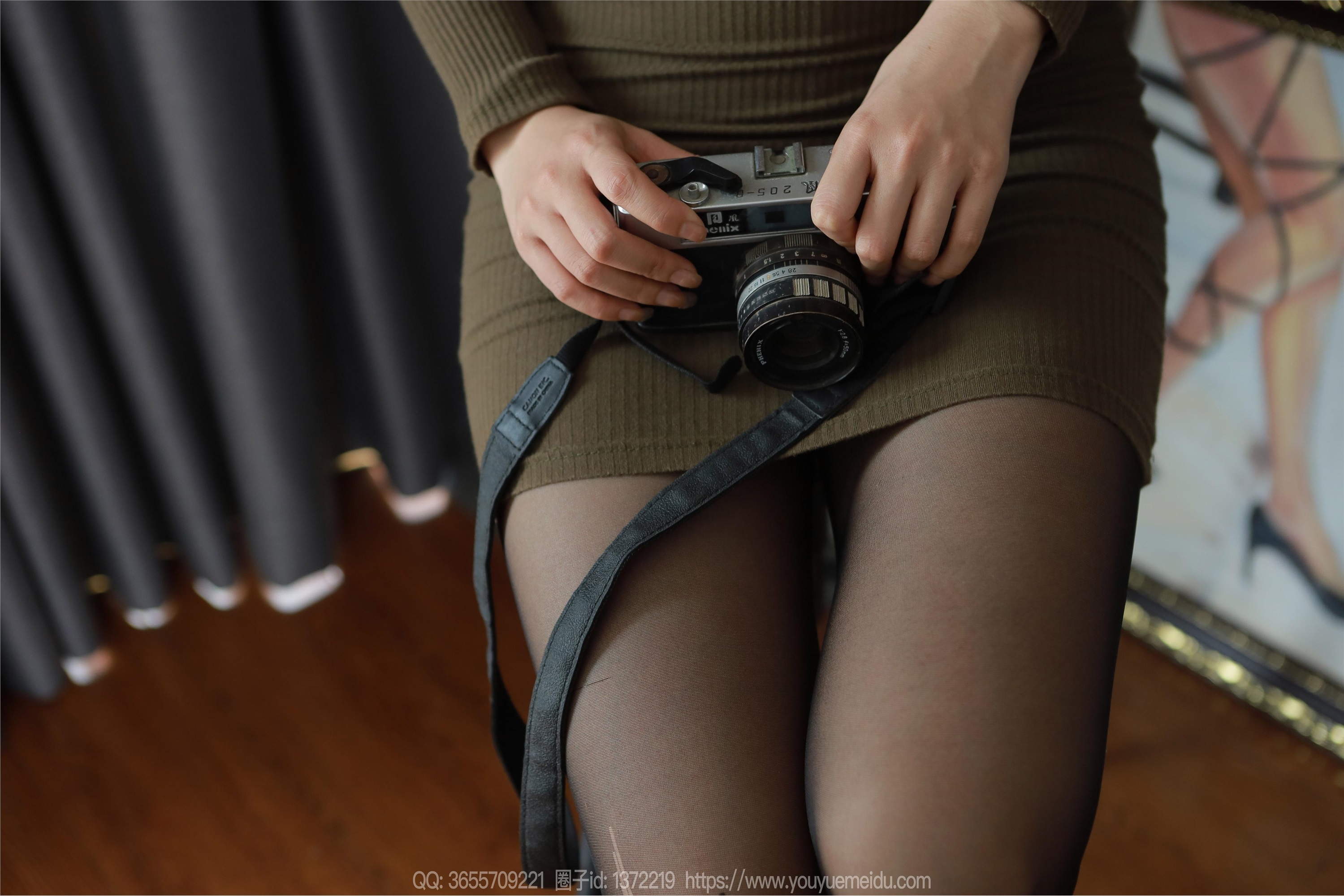 图片[4]-IESS异思趣向期期2024.04.18期丝享家期1719期婉萍《美女摄影师》-秀人网