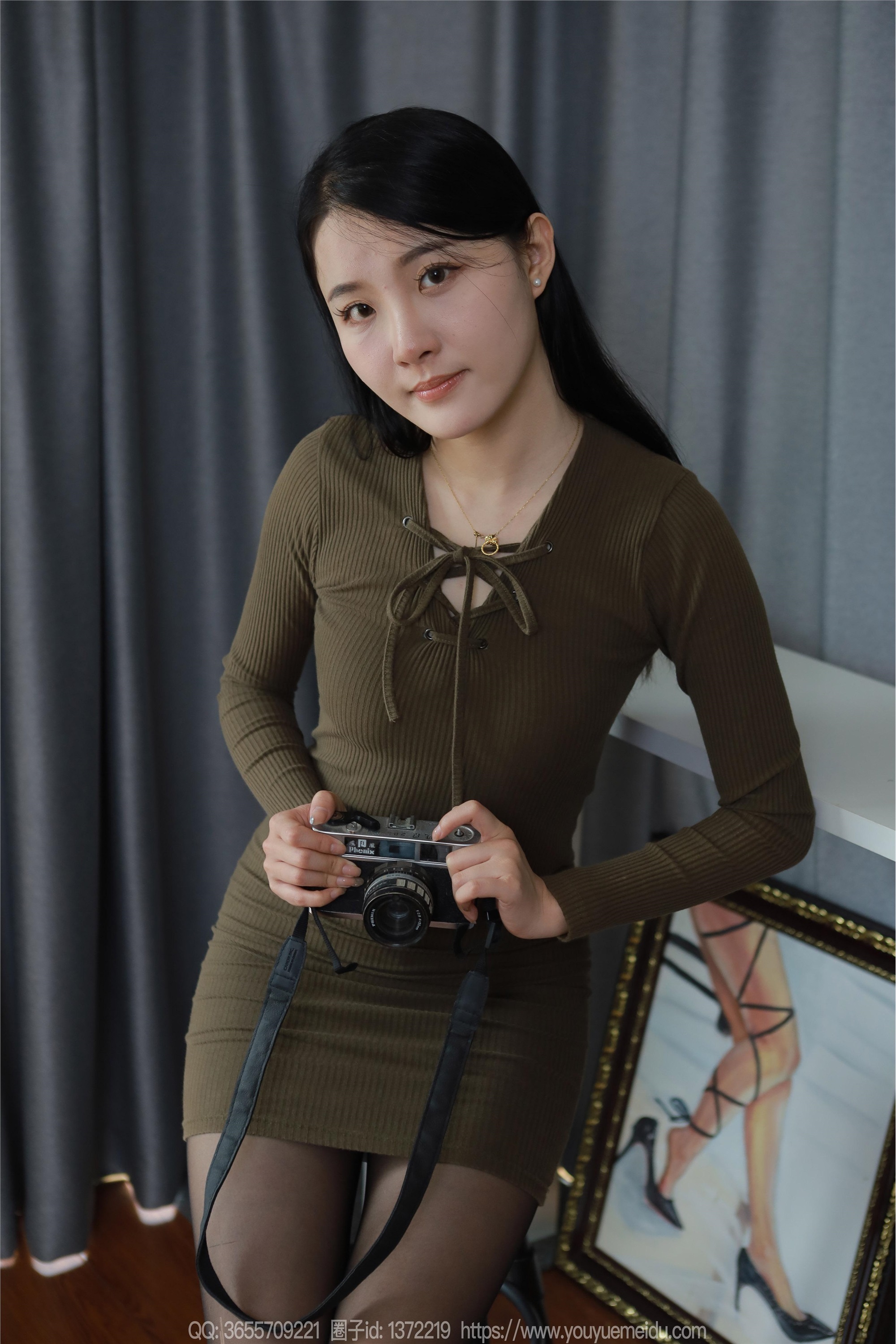 图片[5]-IESS异思趣向期期2024.04.18期丝享家期1719期婉萍《美女摄影师》-秀人网