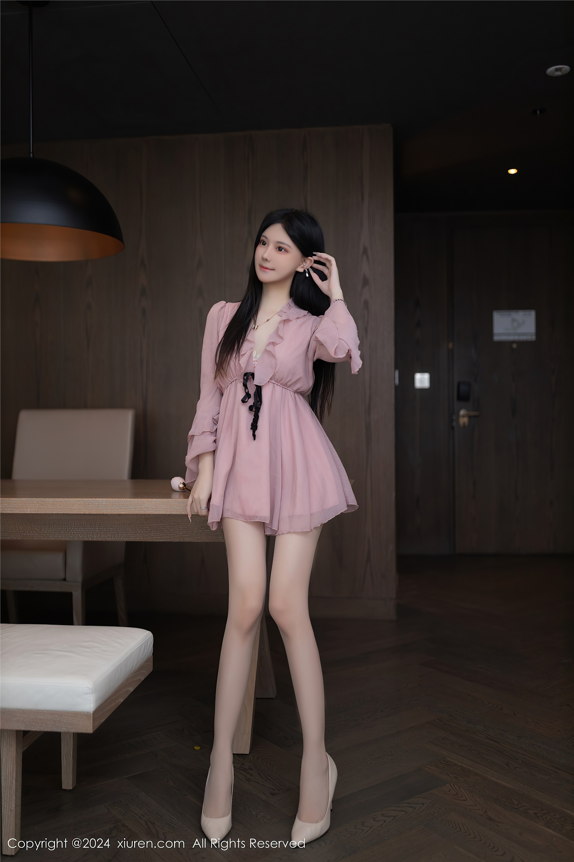 图片[2]-Xiuren秀人网期2024.07.26期N第8925期幼幼-秀人网