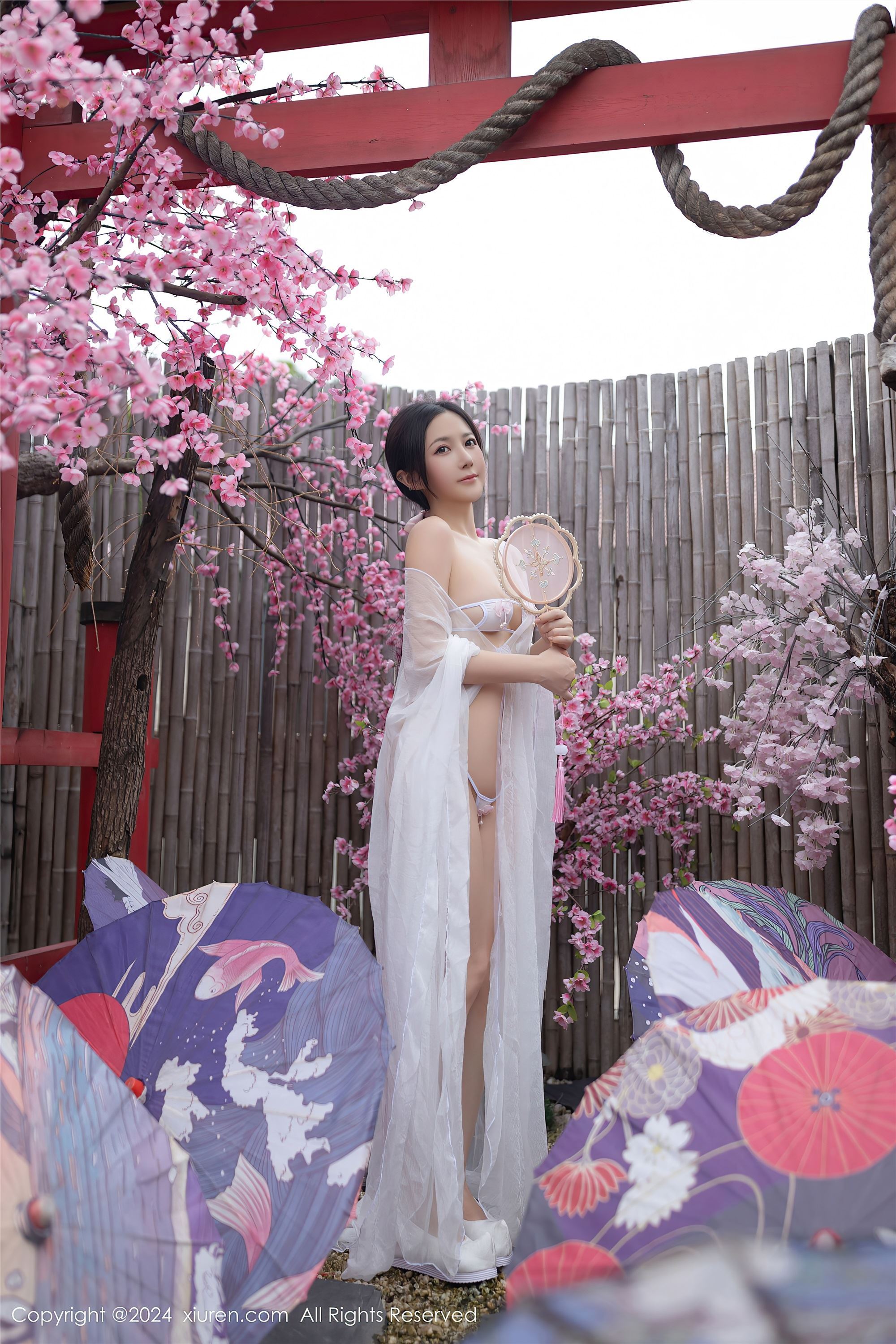 图片[4]-Xiuren秀人网期2024.07.26期N第8927期鱼子酱Fish-秀人网