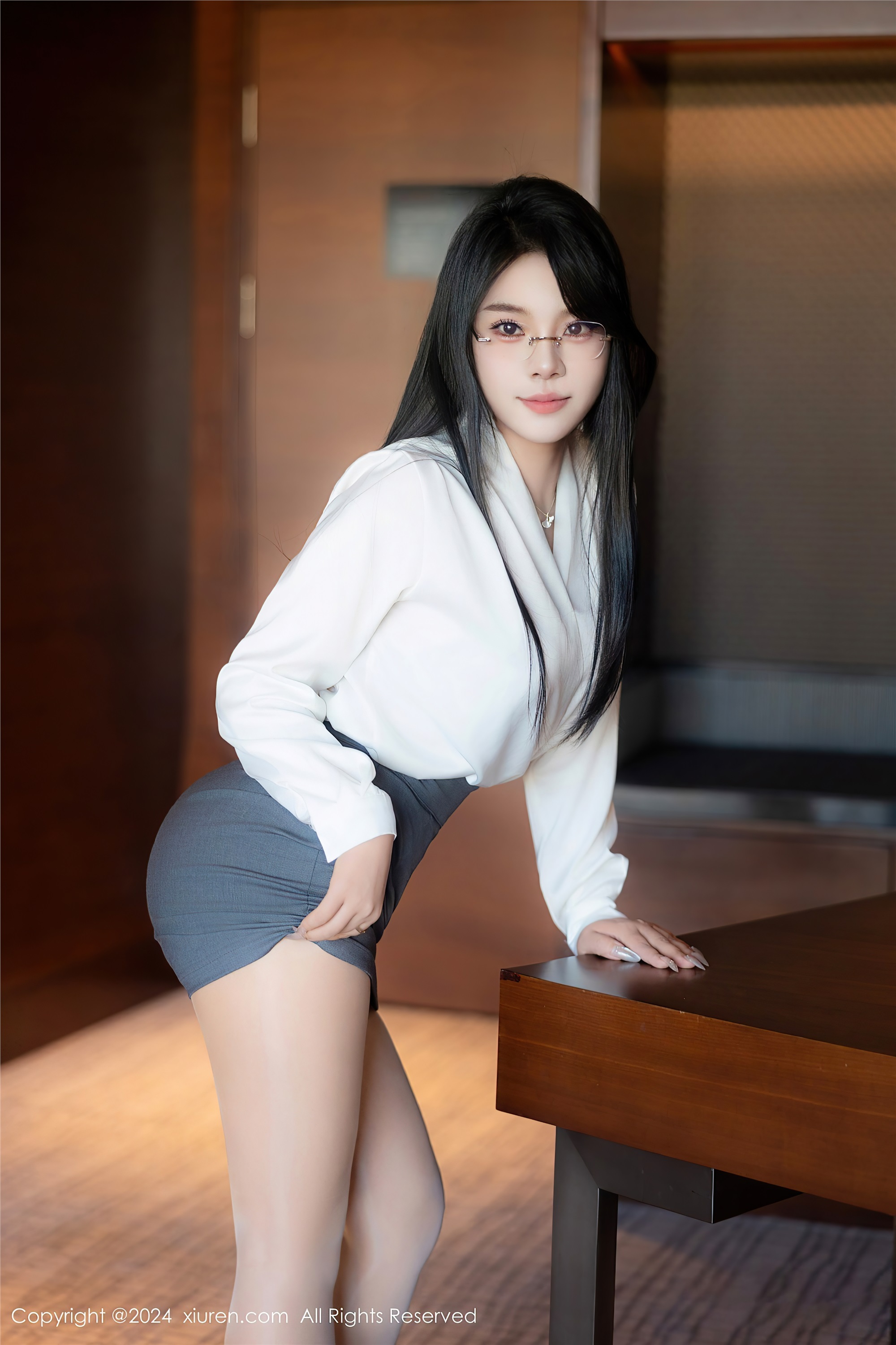 图片[9]-Xiuren秀人网期2024.08.09期N第8989期麦田-套图网