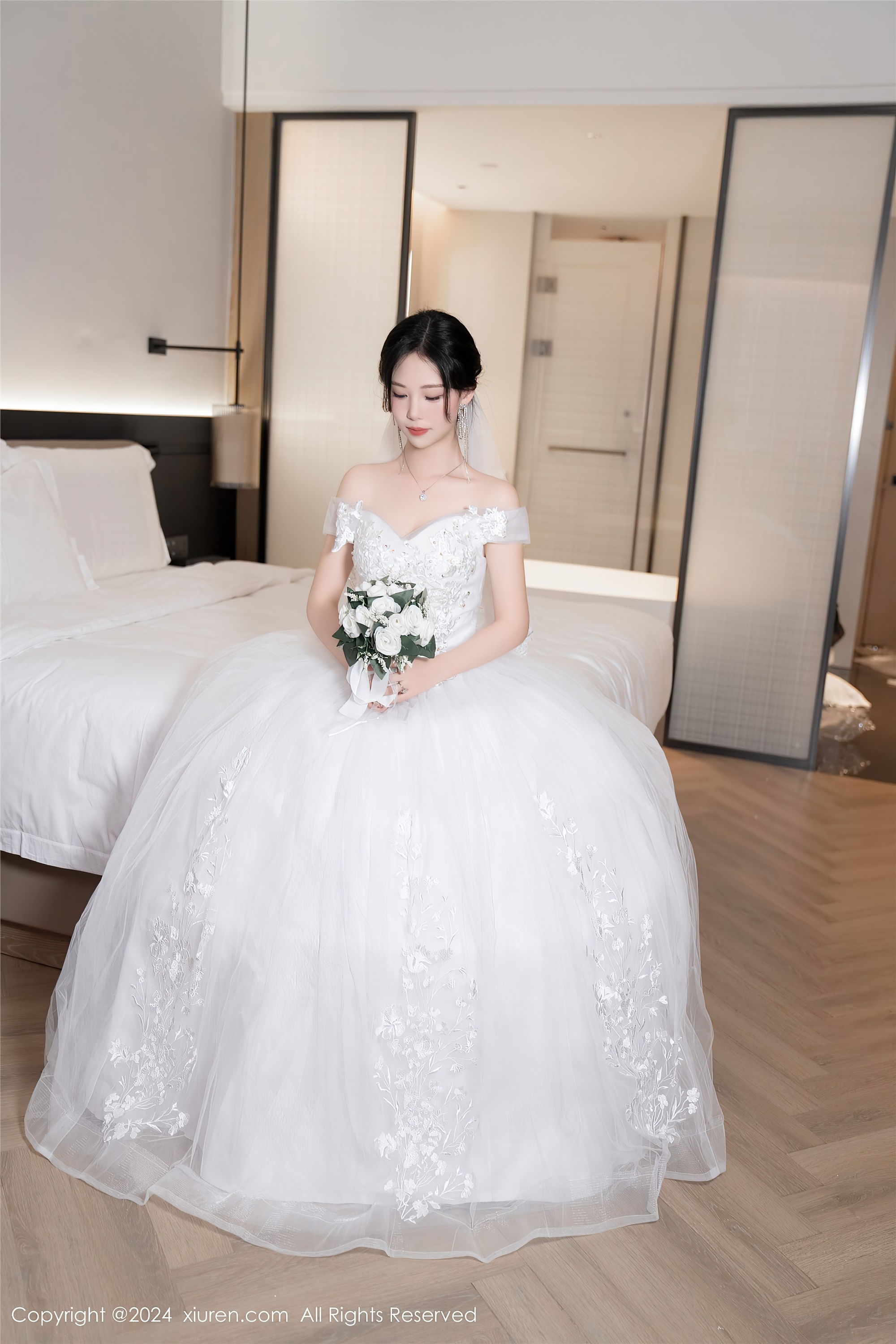 图片[2]-Xiuren秀人网期2024.08.09期N第8998期利世-秀人网