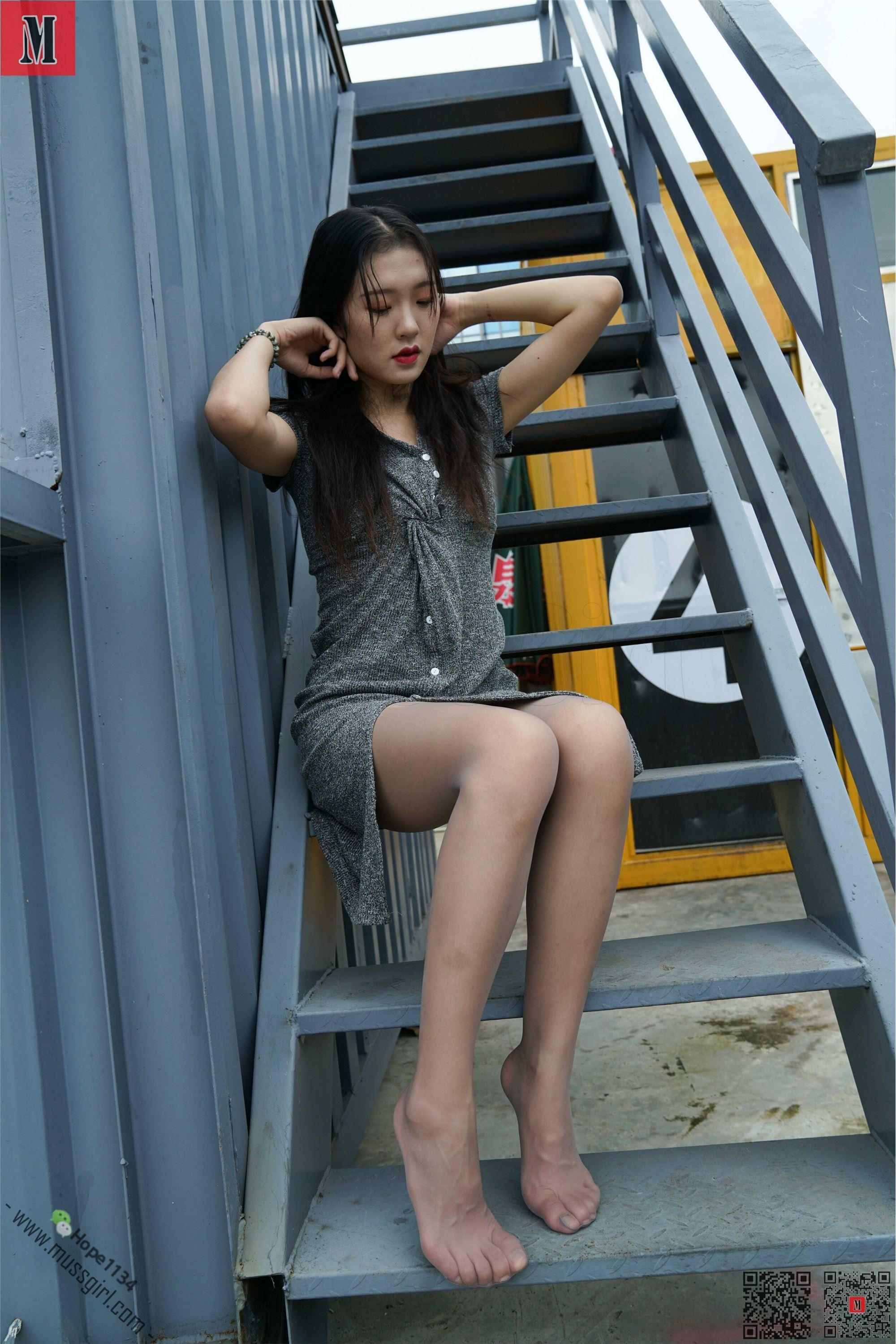 图片[7]-MussGirl慕丝女郎期期N第143期芭蕾舞蹈演员彬彬优雅长裙秀灰丝-秀人网