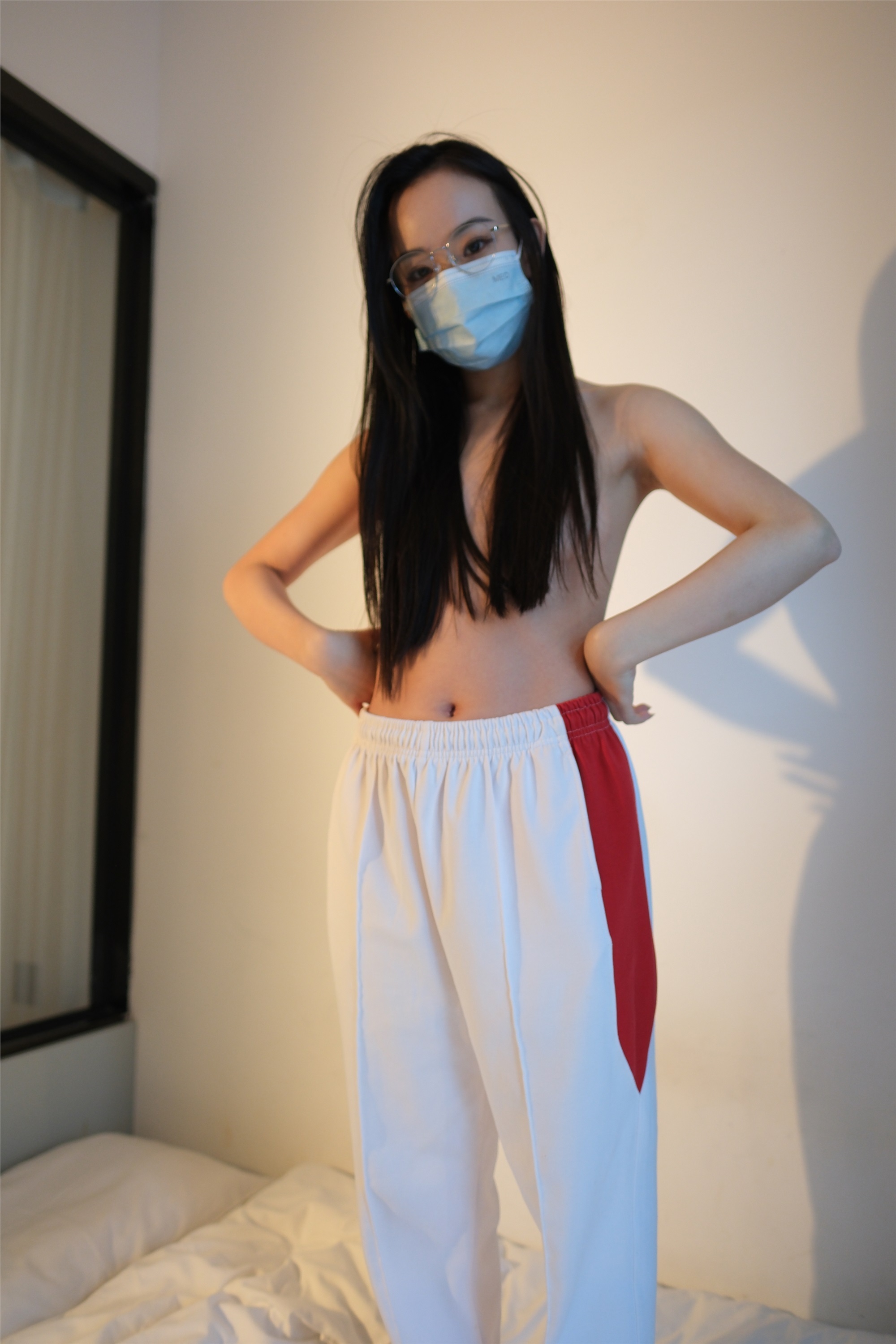 图片[3]-ROSI口罩系列期2024.10.13期N第3045-秀人网