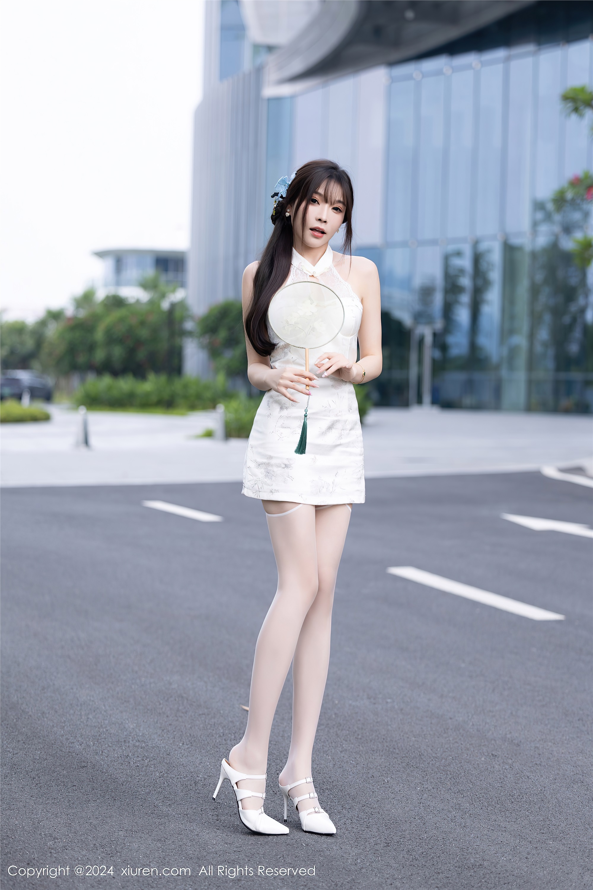 图片[2]-Xiuren秀人网期2024.09.02期N第9101期徐莉芝Booty-套图网