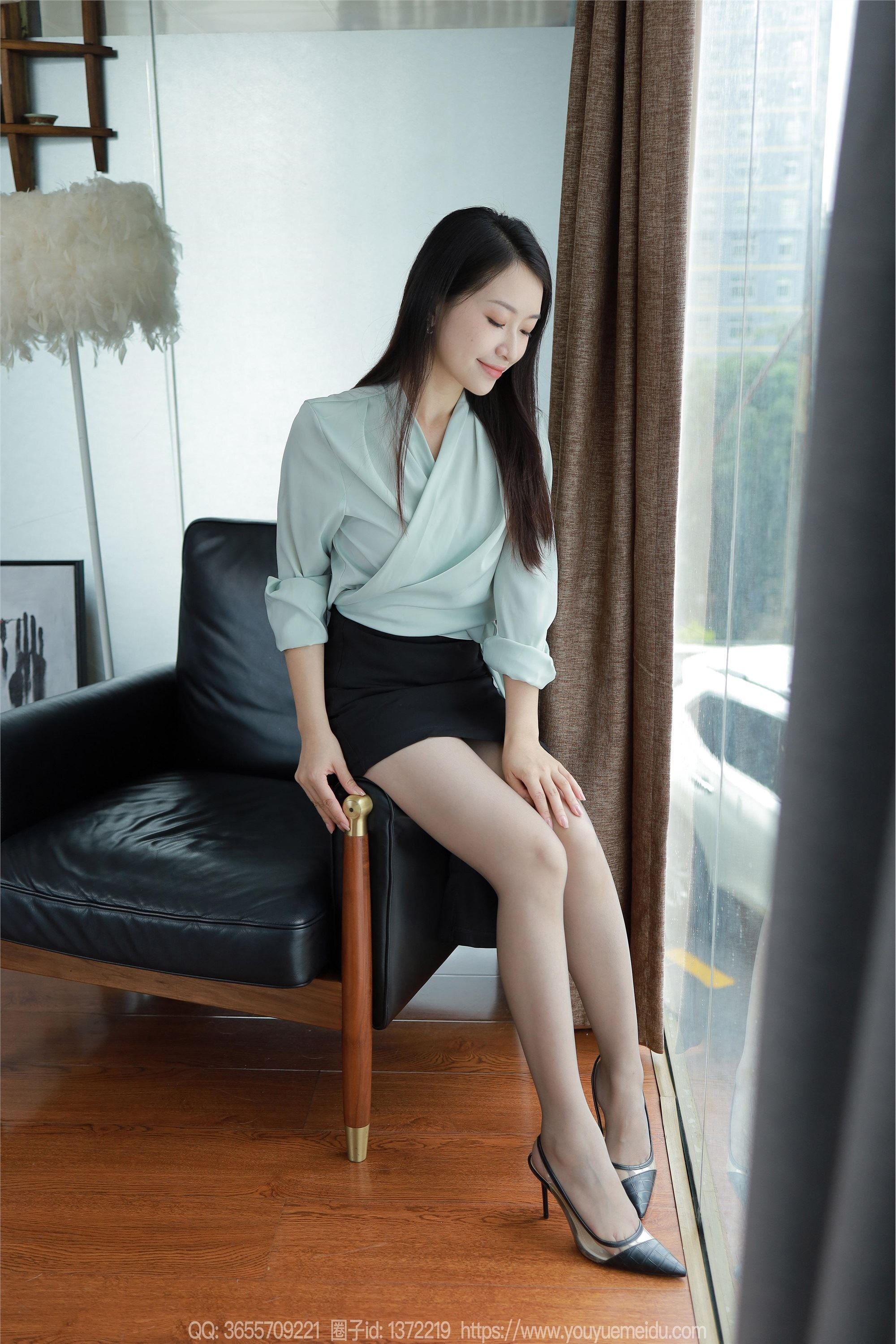 图片[3]-IESS异思趣向期期2024.07.14期丝享家期1793期小婕《灰色丝》-秀人网