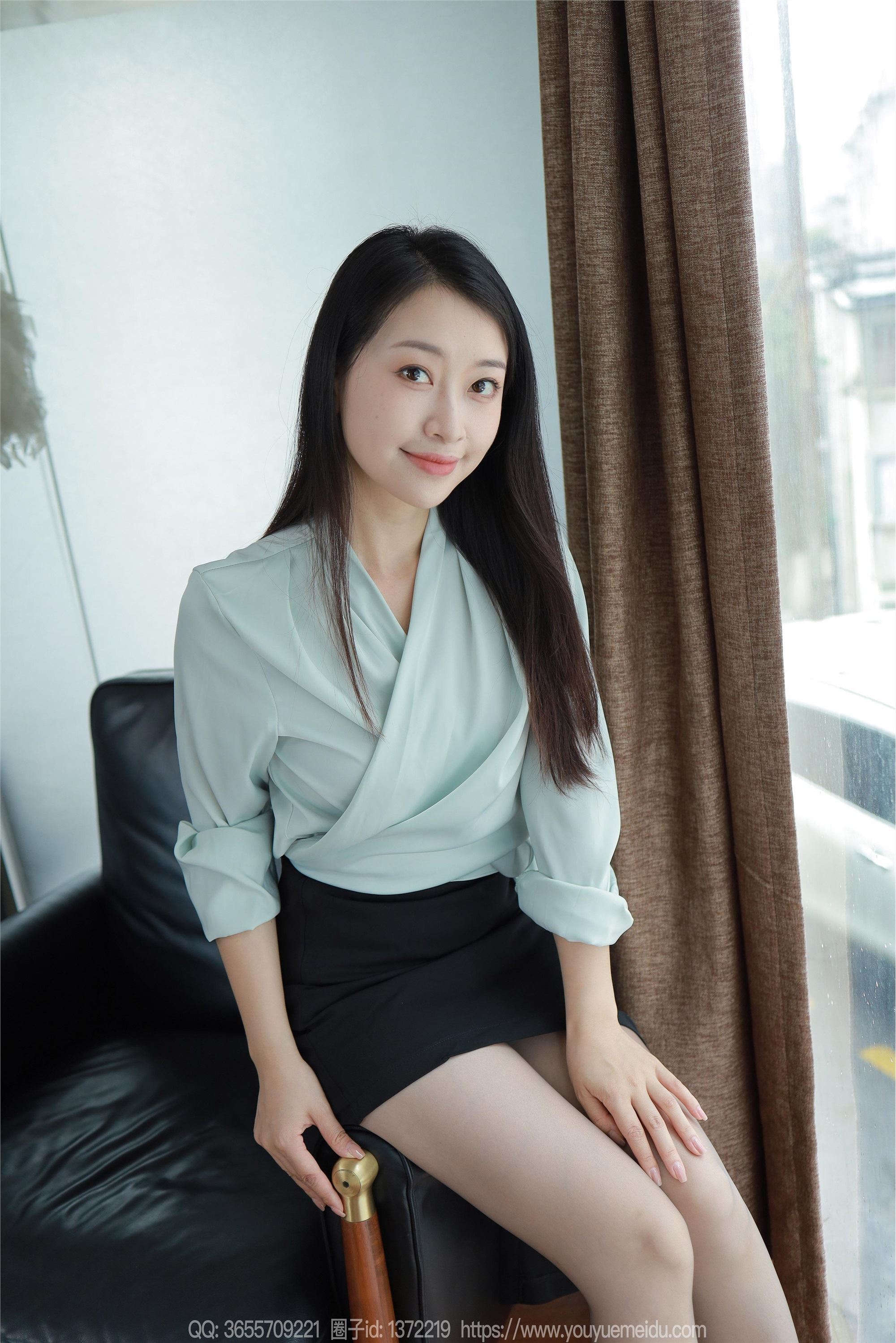 图片[4]-IESS异思趣向期期2024.07.14期丝享家期1793期小婕《灰色丝》-秀人网