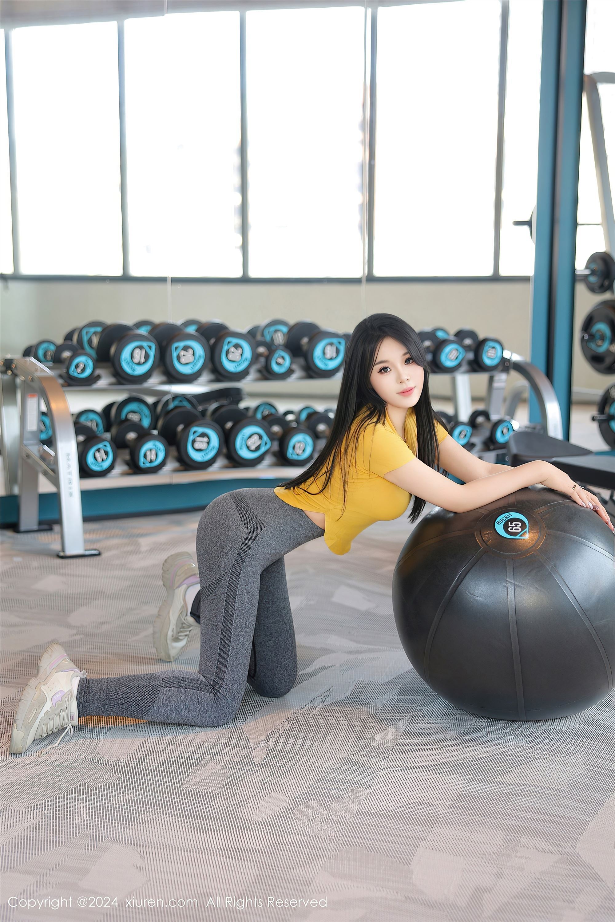 图片[4]-Xiuren秀人网期2024.09.05期N第9117期麦田-秀人网