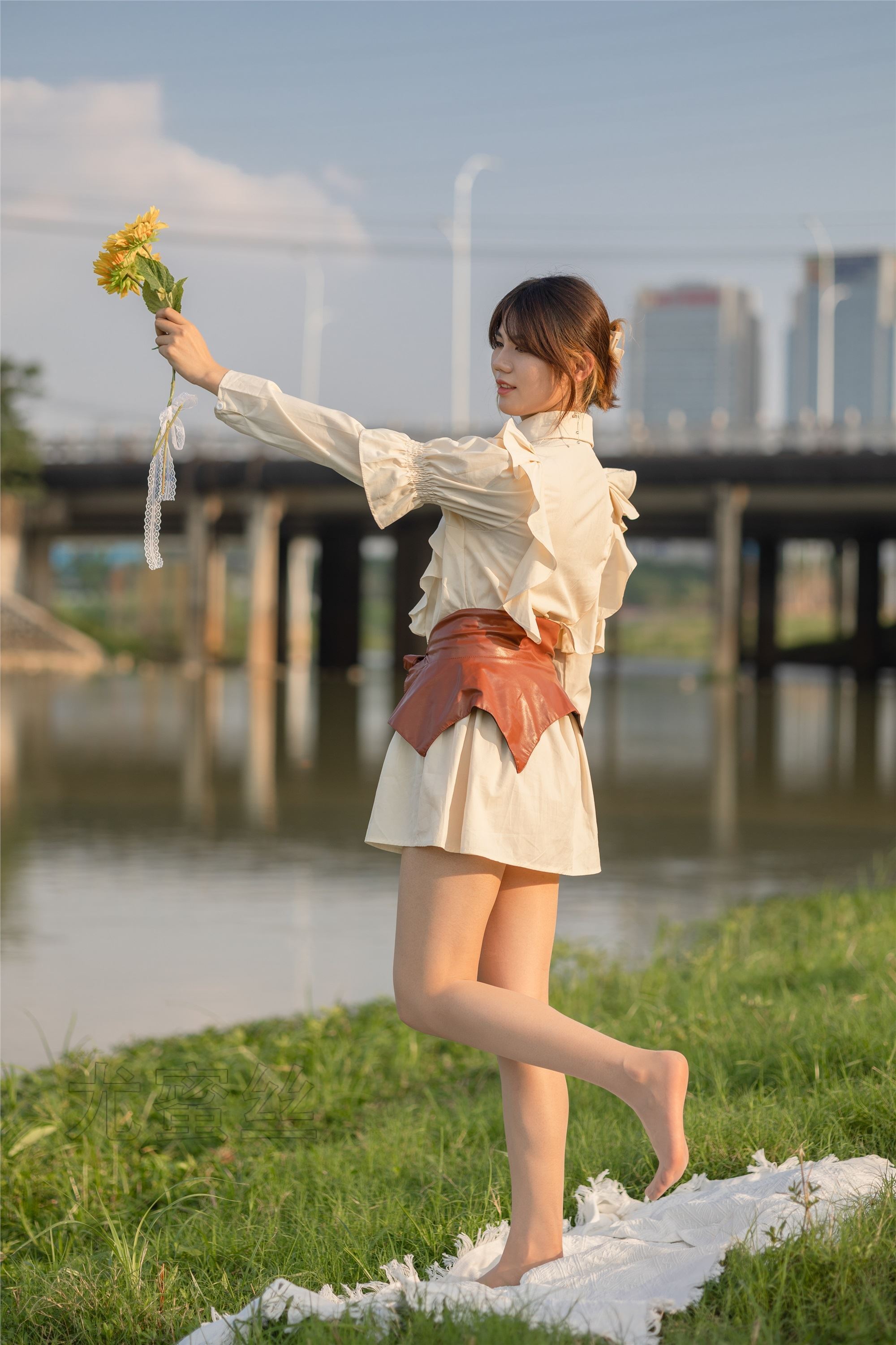 尤蜜丝期穿搭写真期No.118-秀人网