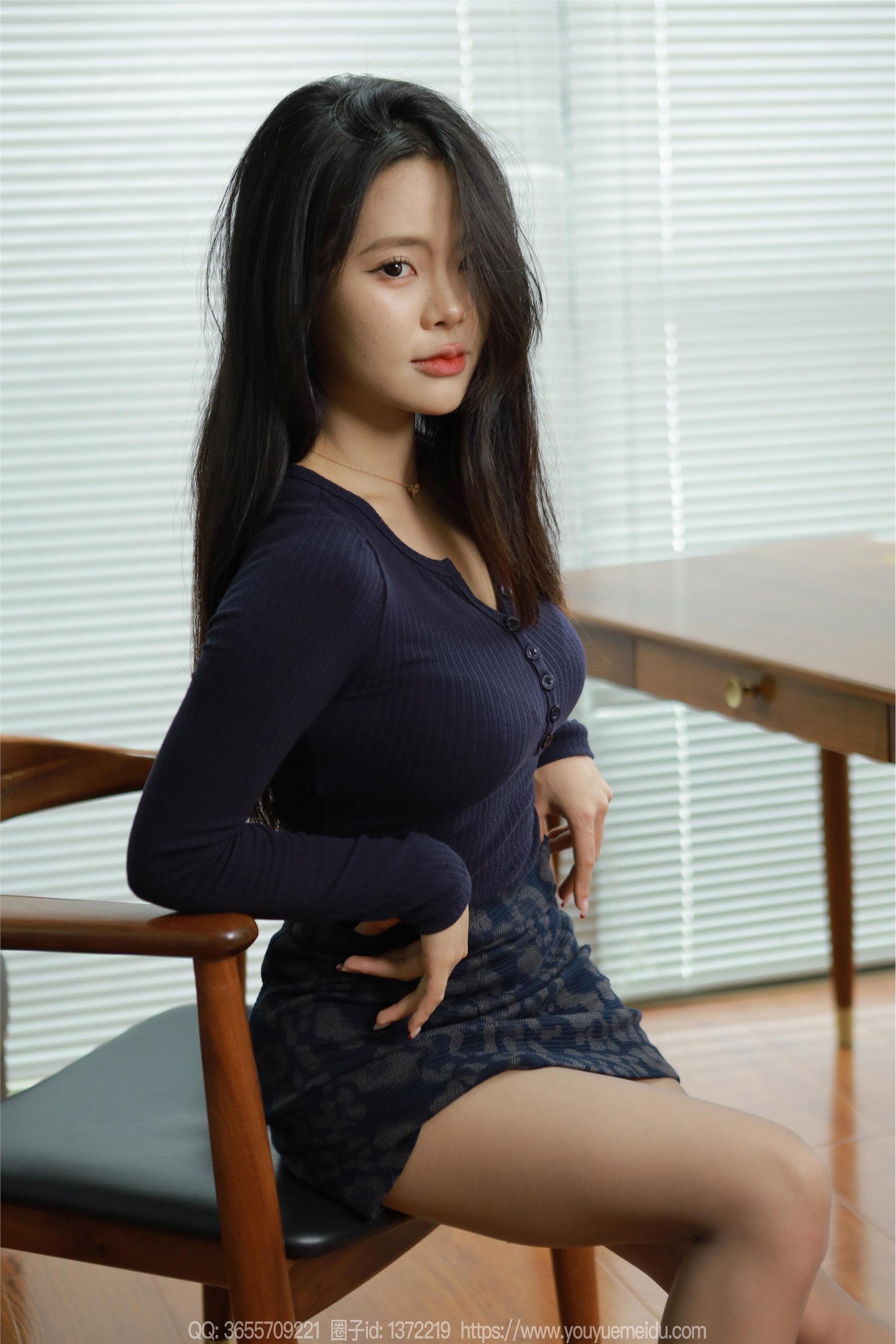 图片[6]-IESS异思趣向期期2024.08.06期丝享家期1813期兔兔《花纹短裙（下）》-秀人网