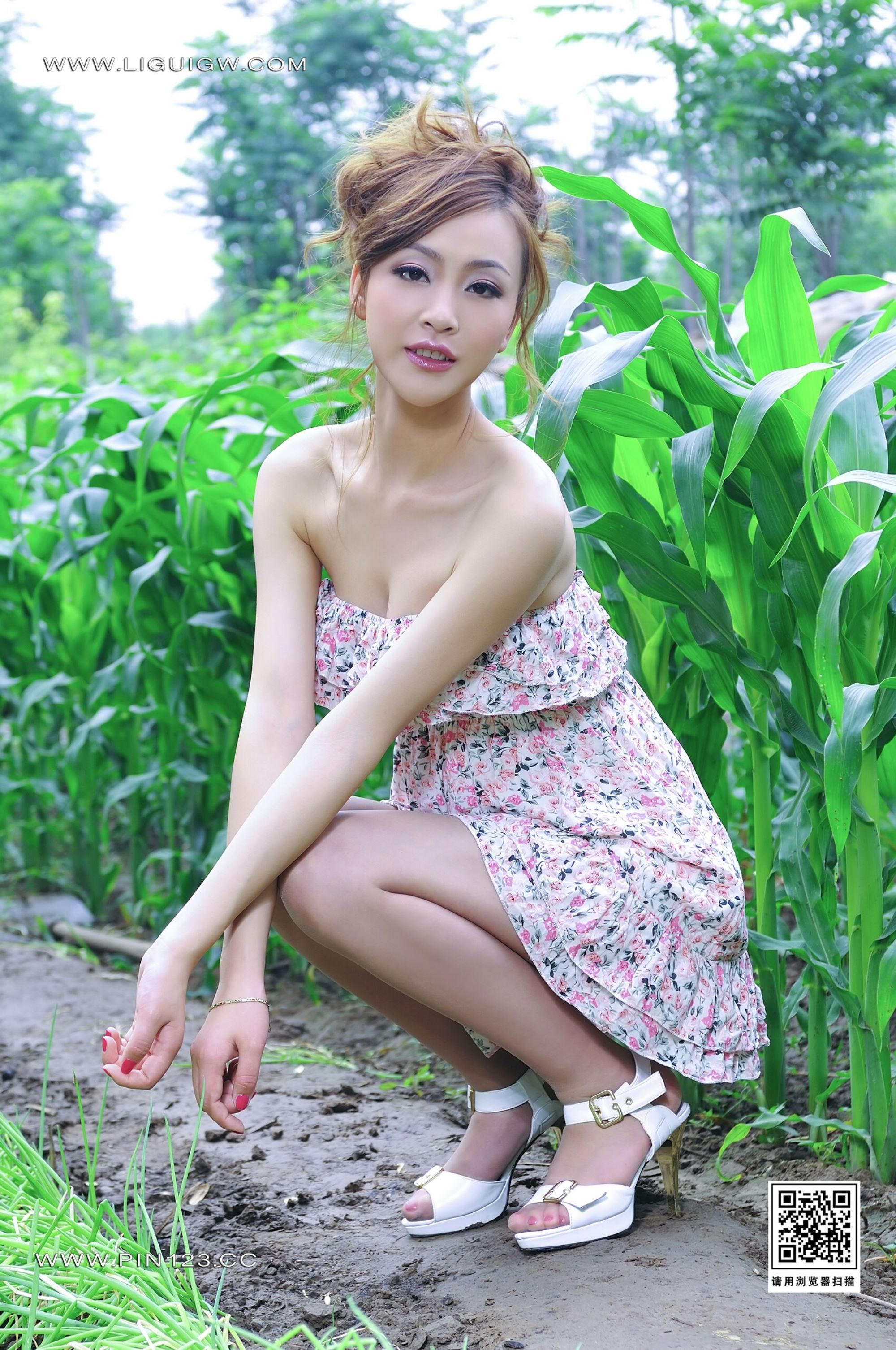 Ligui丽柜期期2024.10.14期乡间倩影期童蕾-秀人网