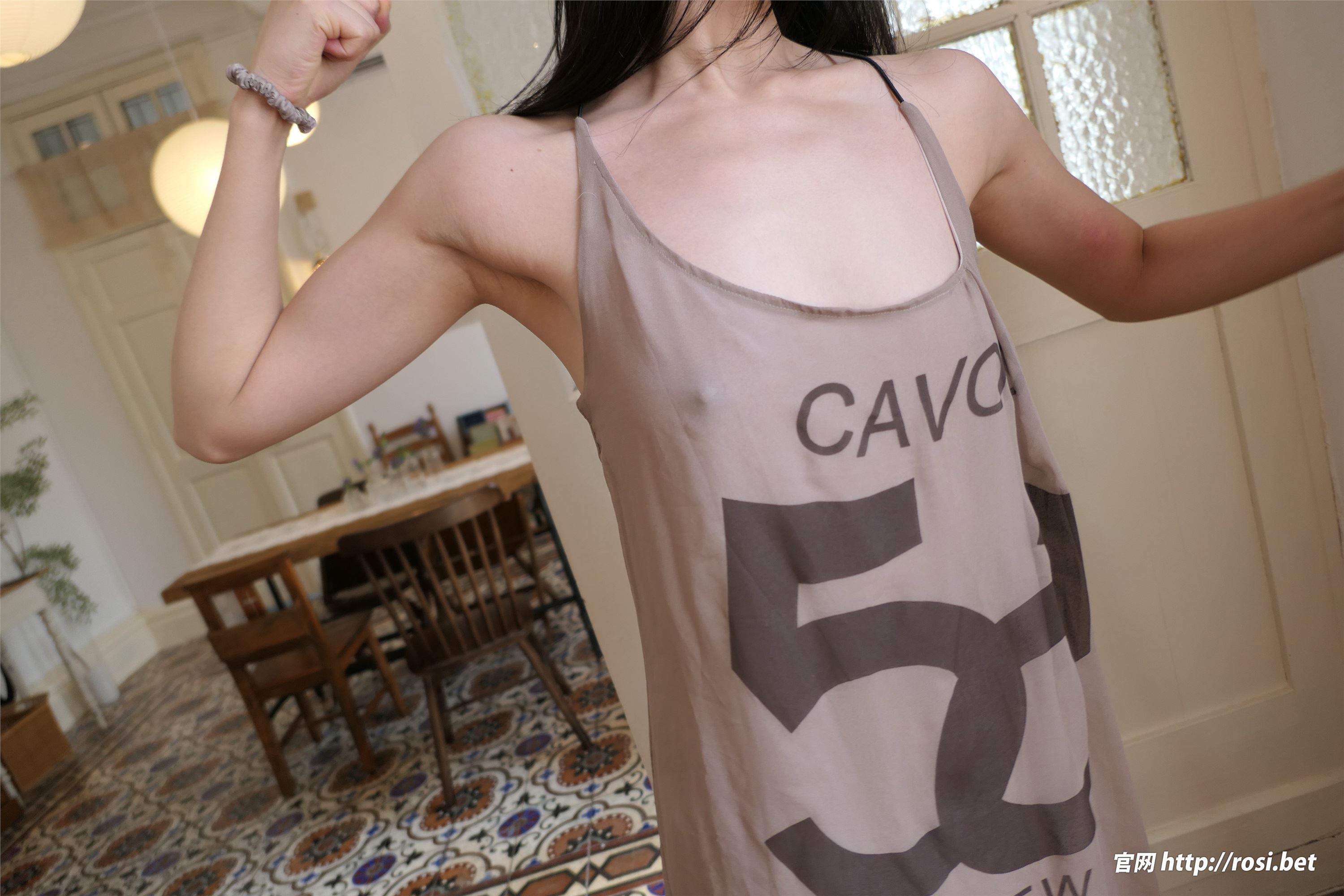 ROSI写真期2024.09.28期N第4681-秀人网