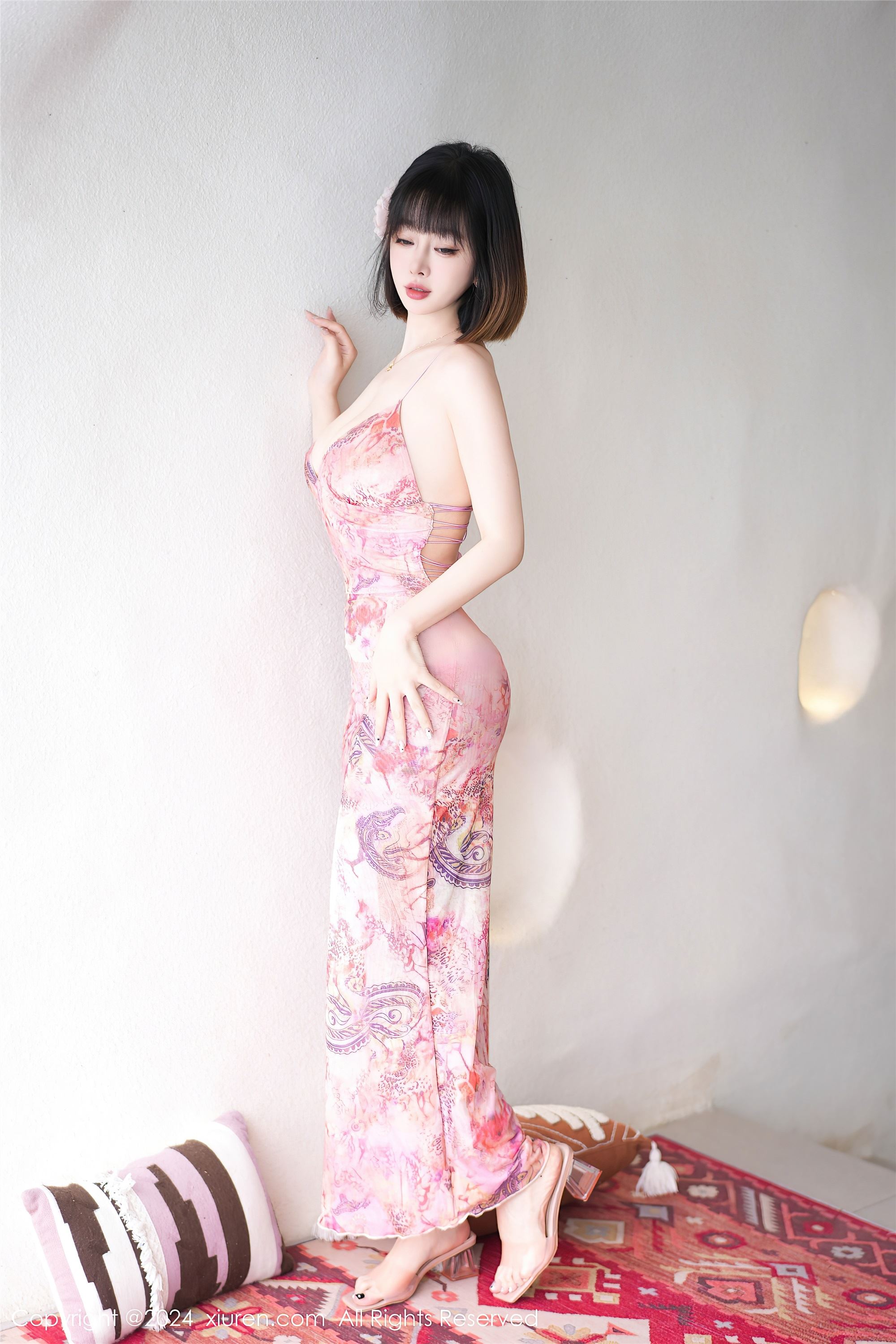 图片[4]-Xiuren秀人网期2024.08.16期N第9025期王雨纯-套图网