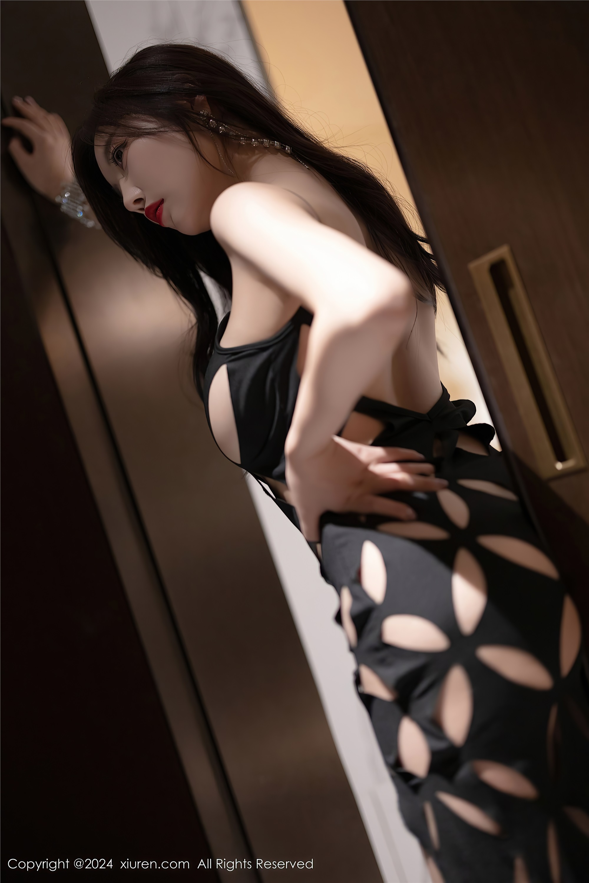 图片[3]-Xiuren秀人网期2024.08.16期N第9028期杨晨晨Yome-秀人网