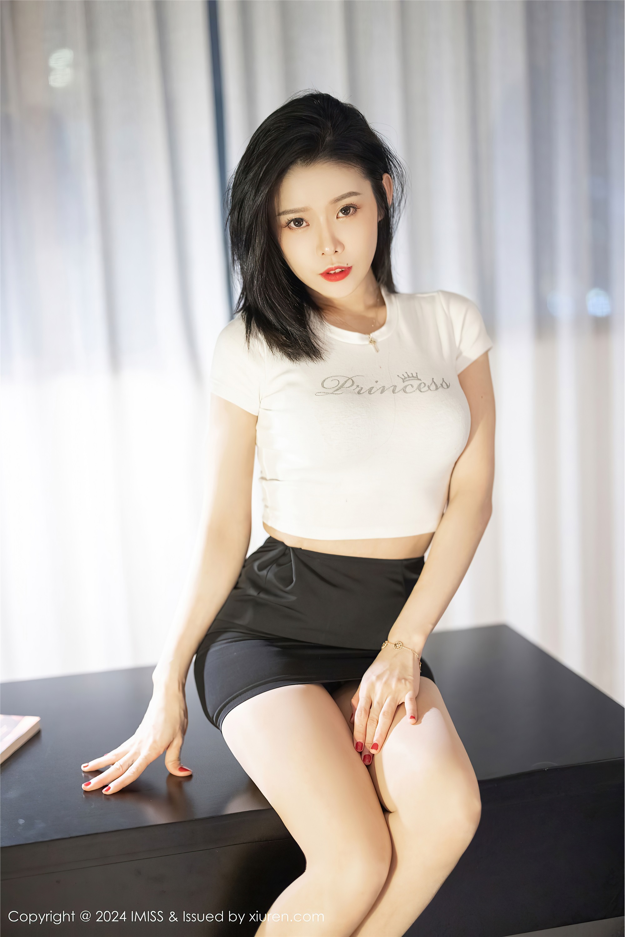 图片[8]-IMiss爱蜜社期2024.08.14期VOL.777期luvian本能-套图网