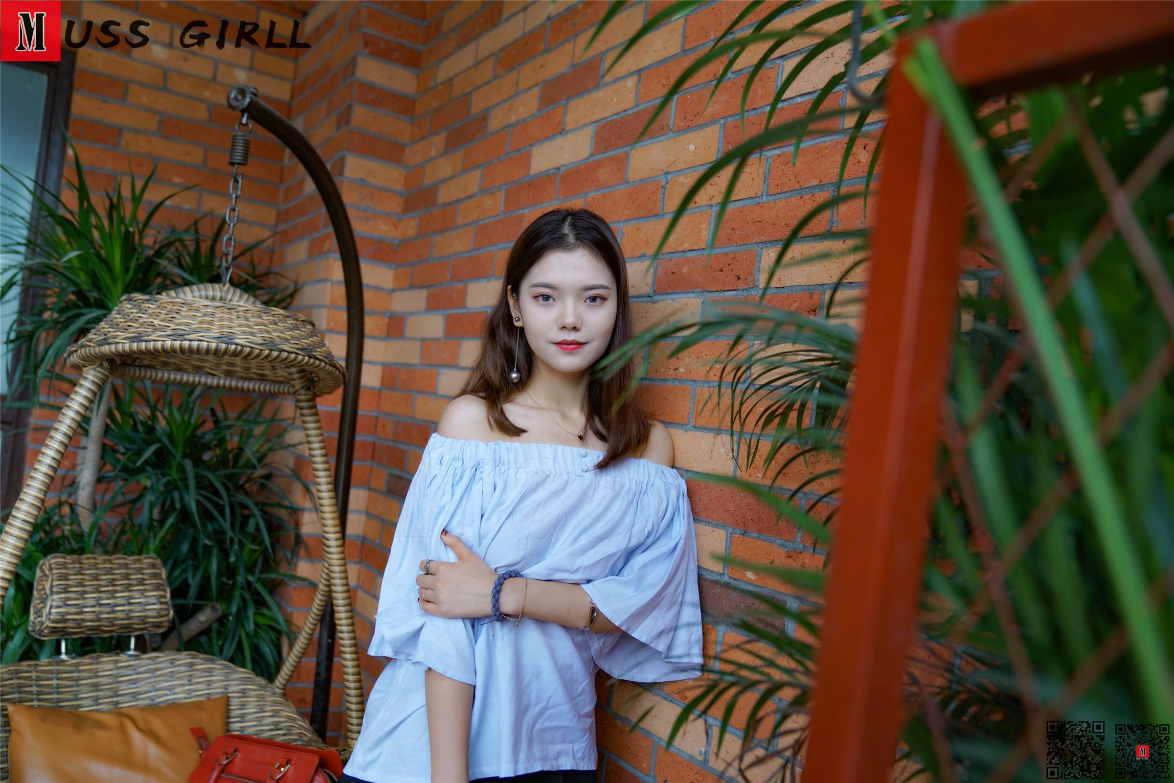 图片[3]-MussGirl慕丝女郎期期N第158期吊椅百褶裙肉丝-秀人网