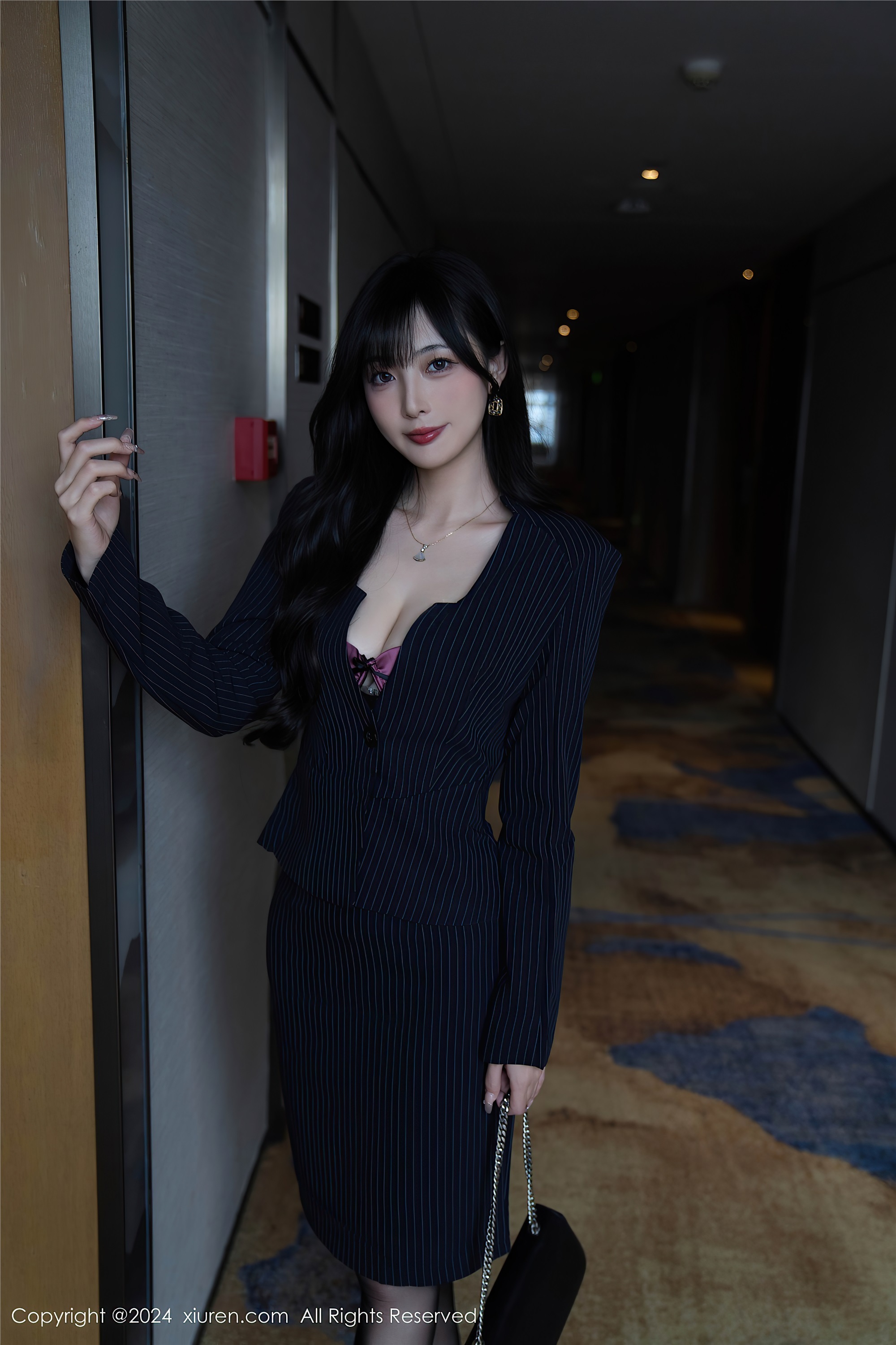 Xiuren秀人网期2024.09.20期N第9186期林星阑-套图网