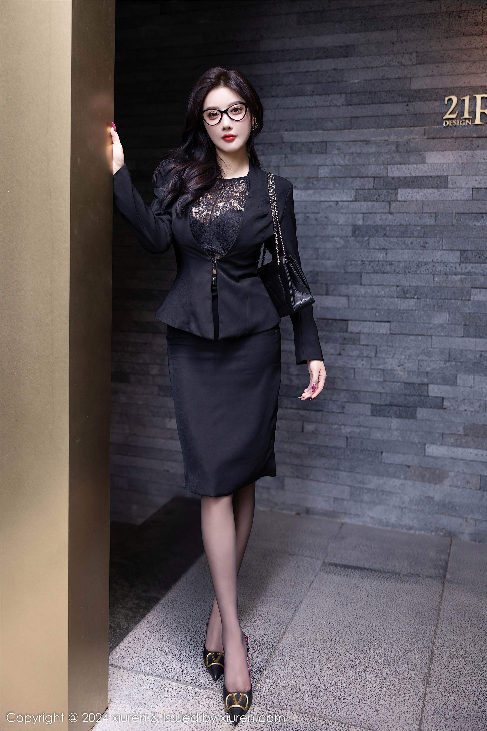 图片[3]-Xiuren秀人网期2024.09.20期N第9190期杨晨晨Yome-套图网